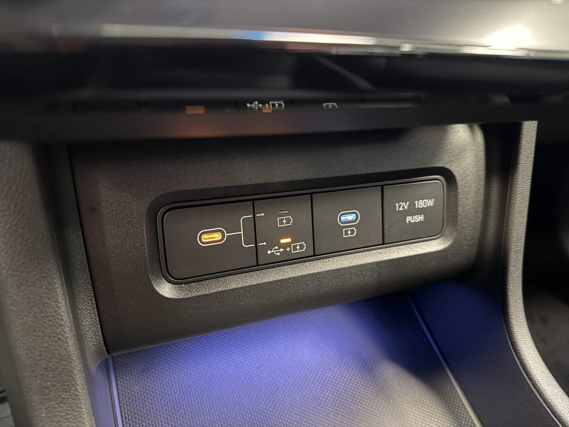 Hyundai Tucson 1.6 T-GDI PHEV Comfort Smart thumbnail 22