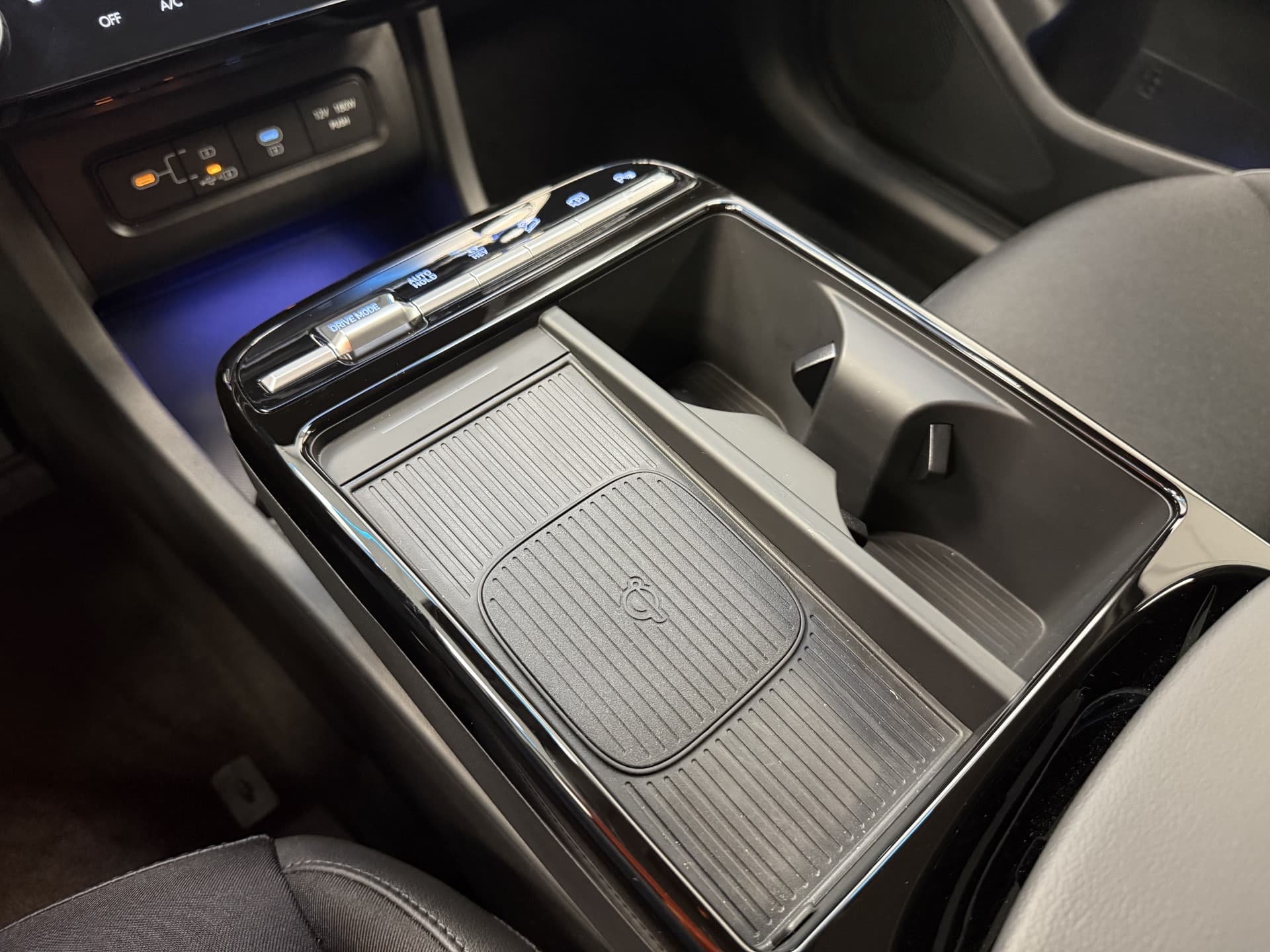 Hyundai Tucson 1.6 T-GDI PHEV Comfort Smart thumbnail 24