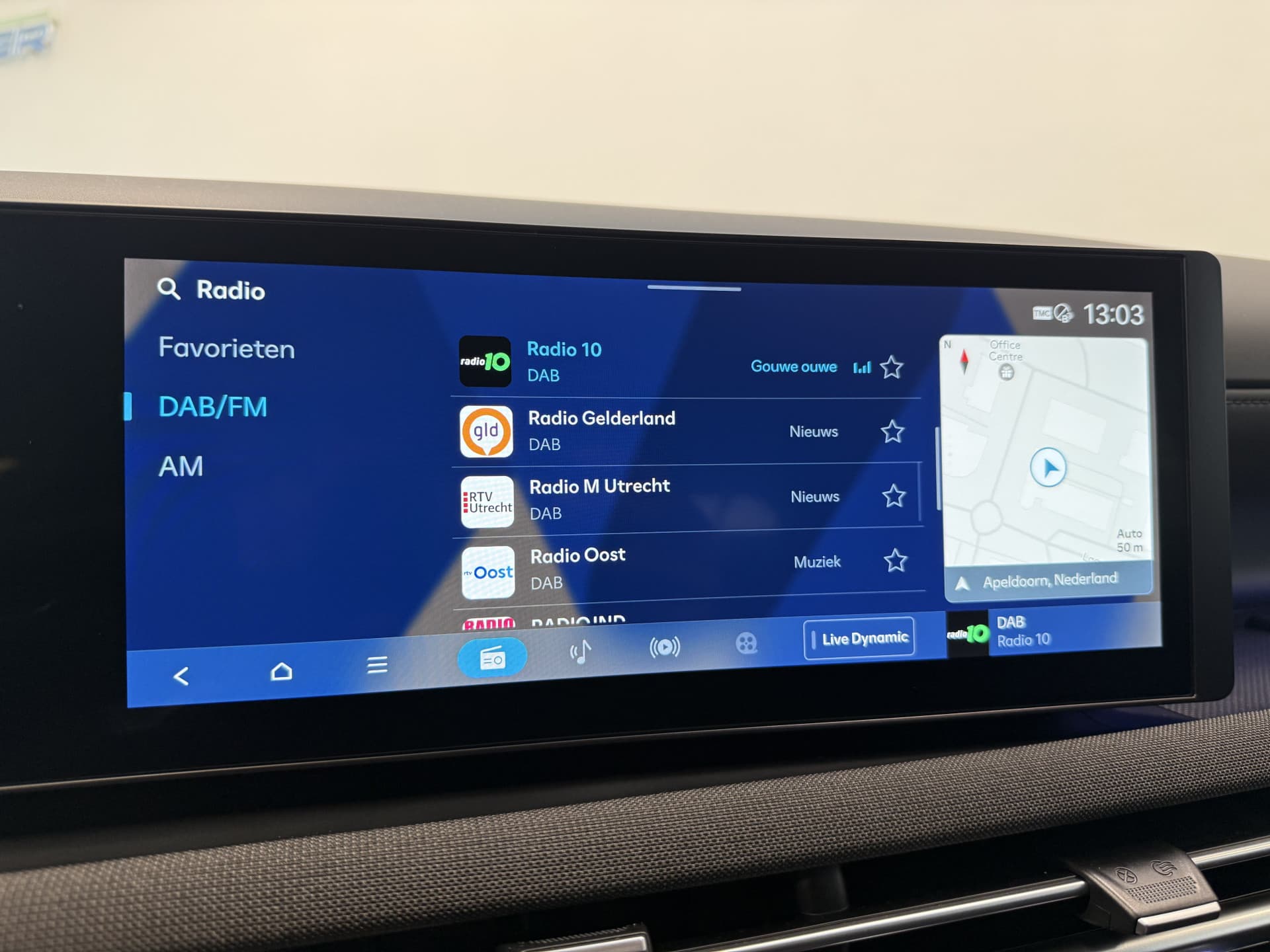 Hyundai Tucson 1.6 T-GDI PHEV Comfort Smart thumbnail 30