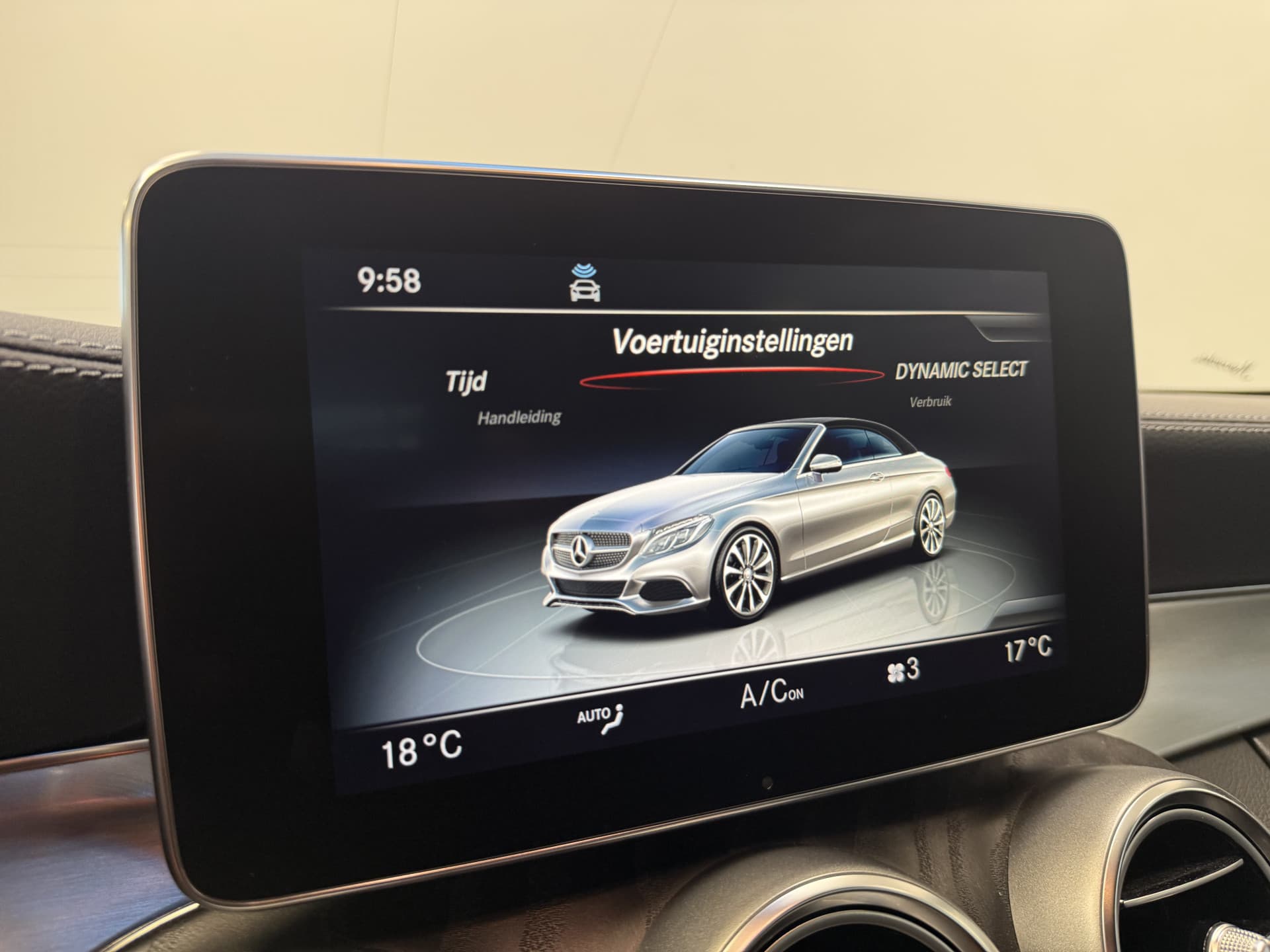 Mercedes-Benz C-Klasse Cabrio 200 Prestige thumbnail 22