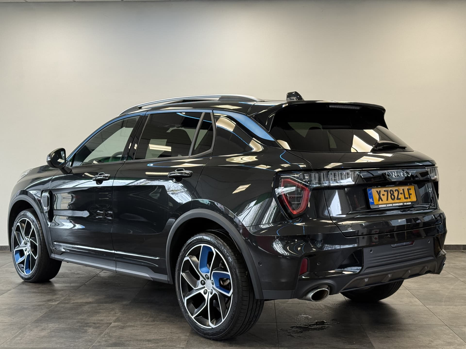 Lynk & Co 01 1.5 thumbnail 3