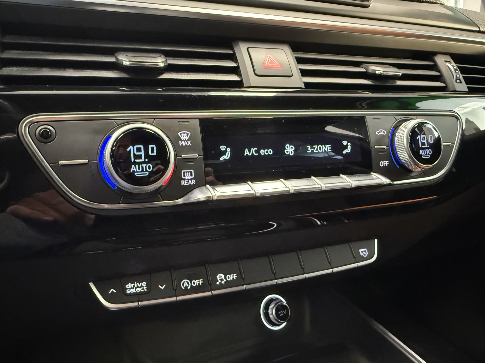 Audi A4 Limousine 1.4 TFSI Sport S line edition thumbnail 16