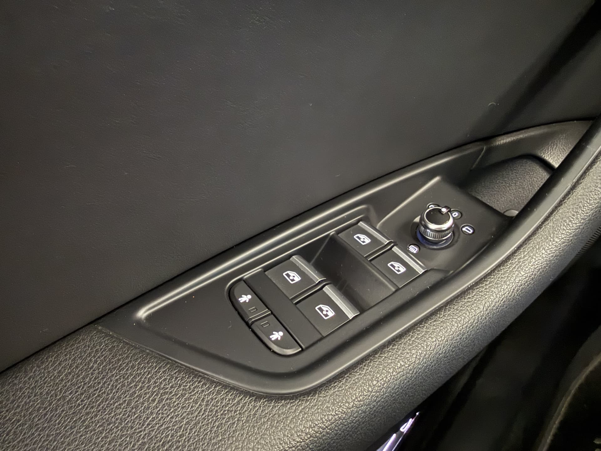 Audi A4 Limousine 1.4 TFSI Sport S line edition thumbnail 20