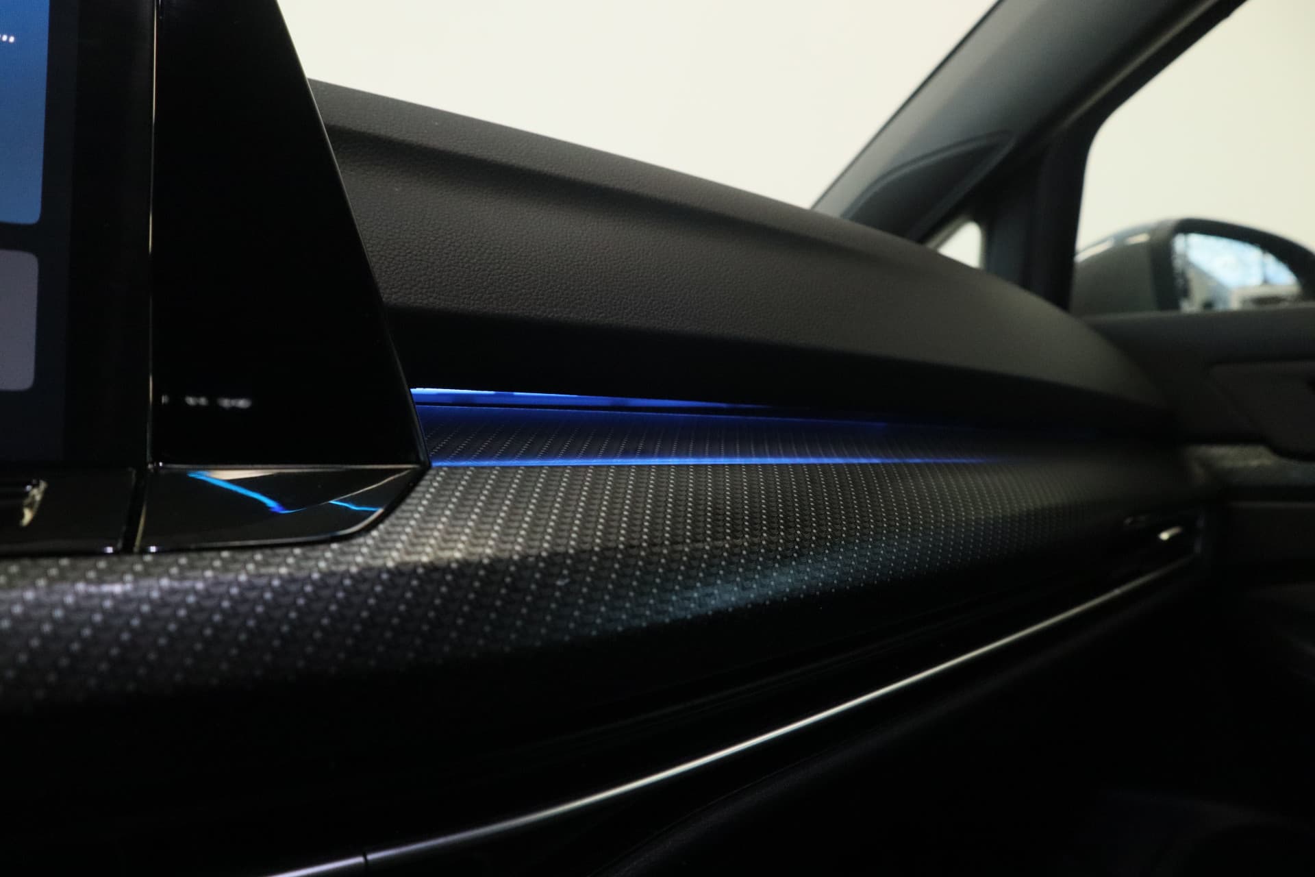 Volkswagen Golf 1.5 eTSI R-Line Business thumbnail 21