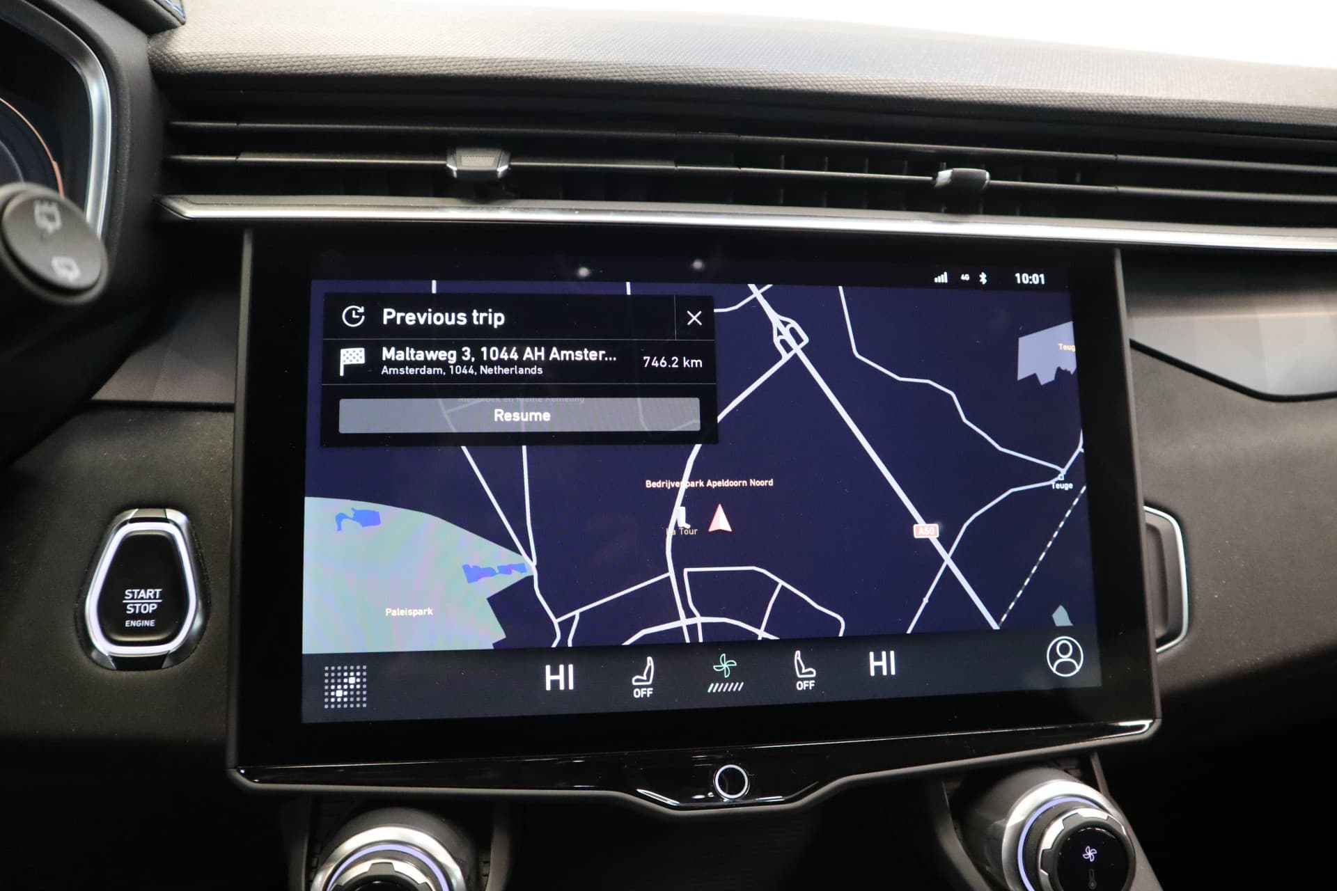 Lynk & Co 01 1.5 thumbnail 16