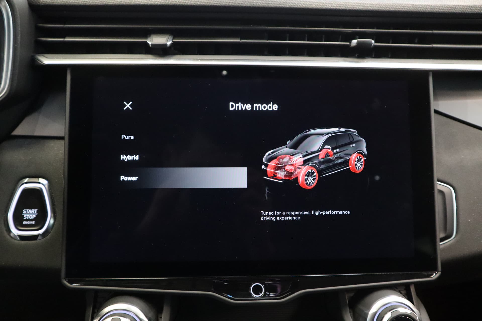 Lynk & Co 01 1.5 thumbnail 19