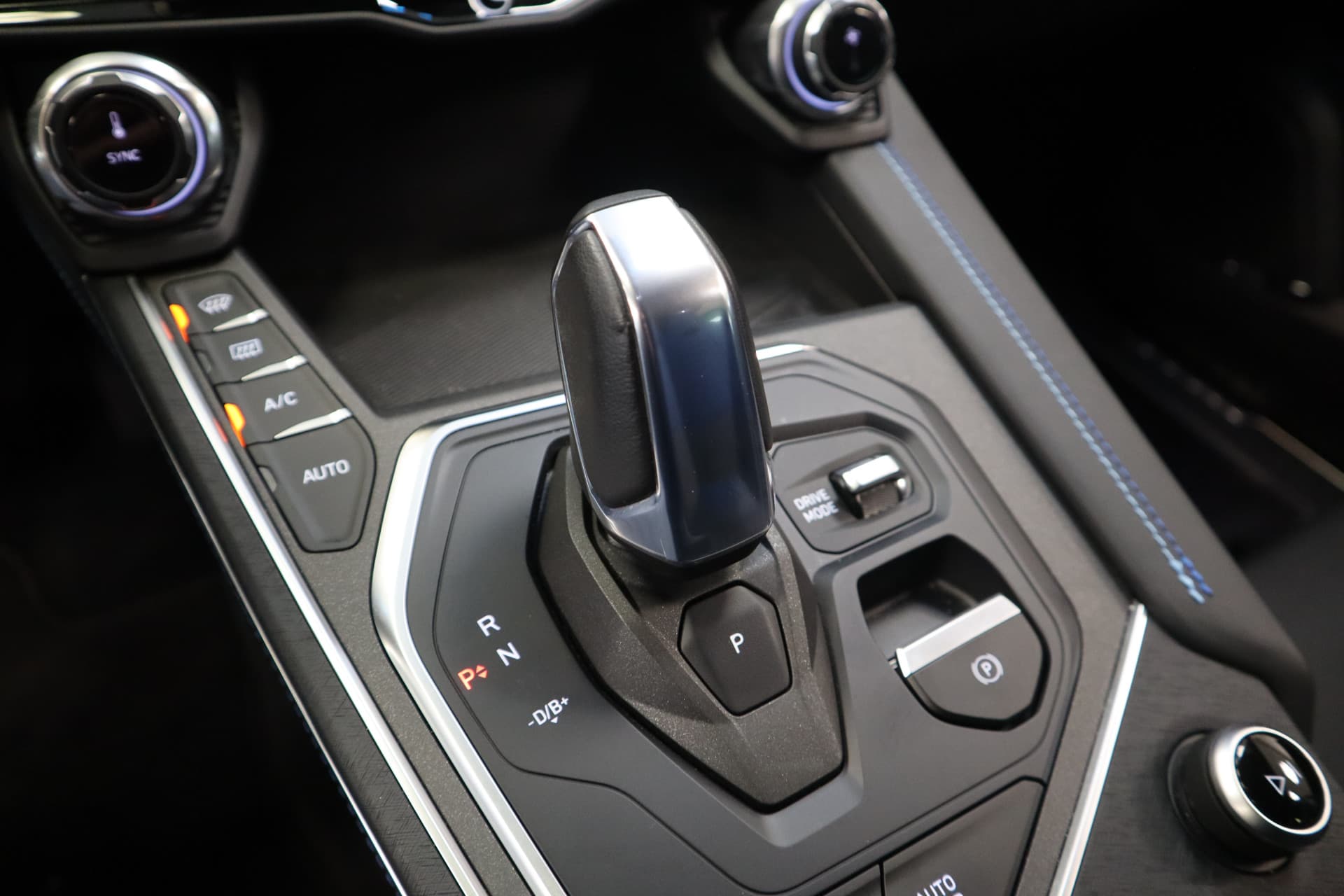 Lynk & Co 01 1.5 thumbnail 20