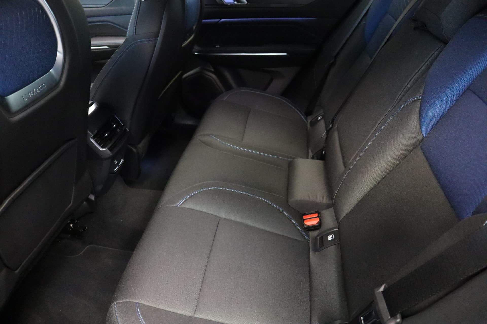 Lynk & Co 01 1.5 thumbnail 25