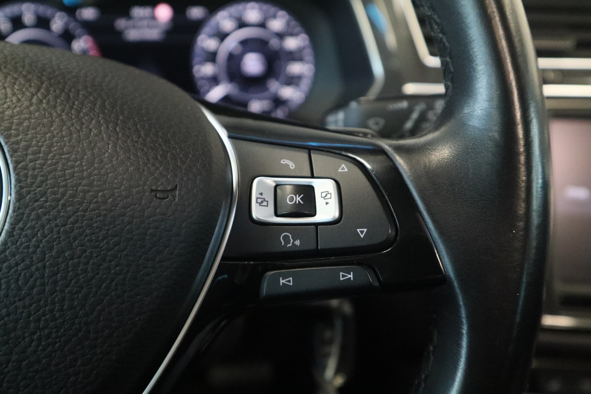 Volkswagen Tiguan 1.4 TSI ACT Connected Series thumbnail 9