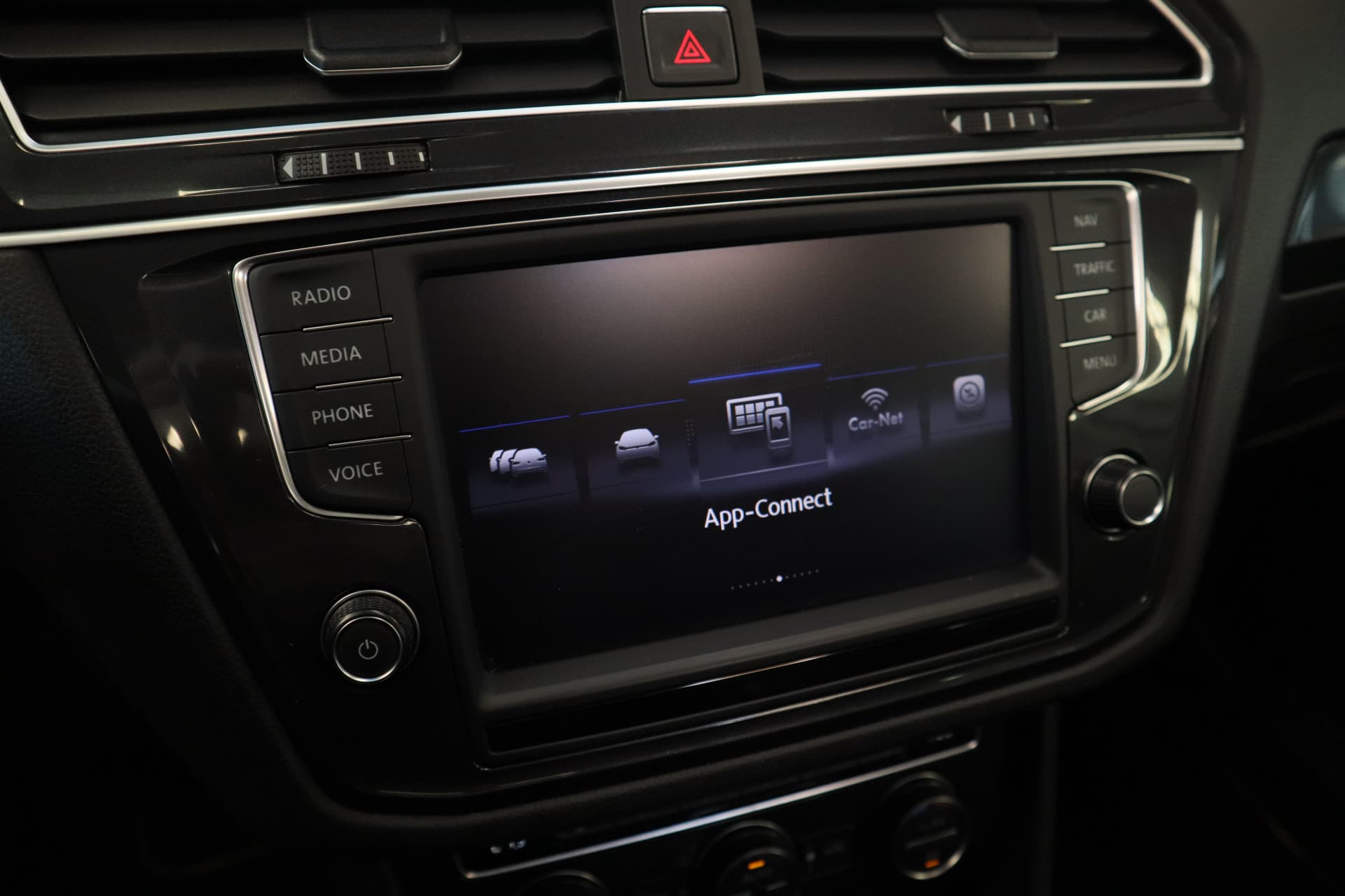 Volkswagen Tiguan 1.4 TSI ACT Connected Series thumbnail 14