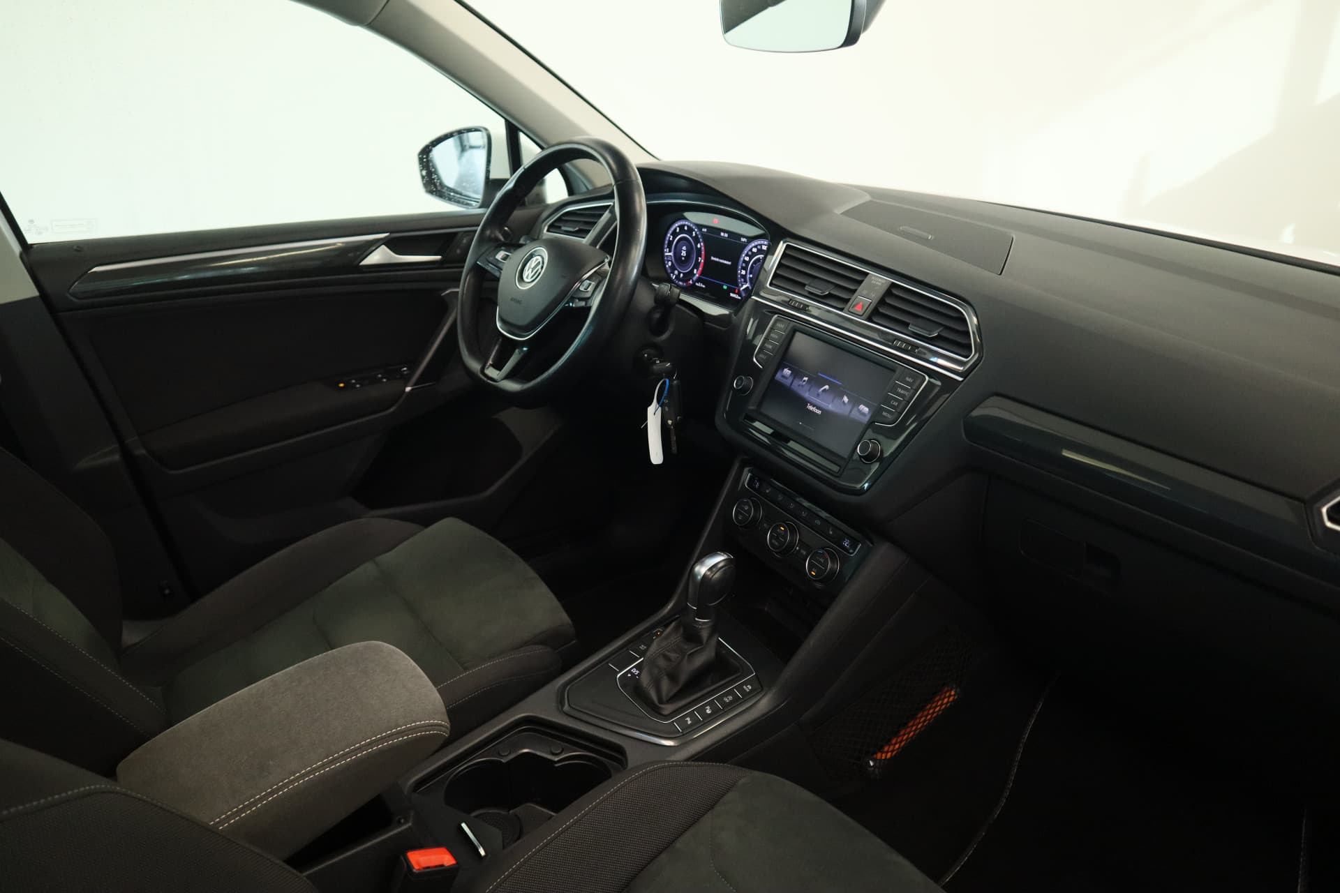 Volkswagen Tiguan 1.4 TSI ACT Connected Series thumbnail 15