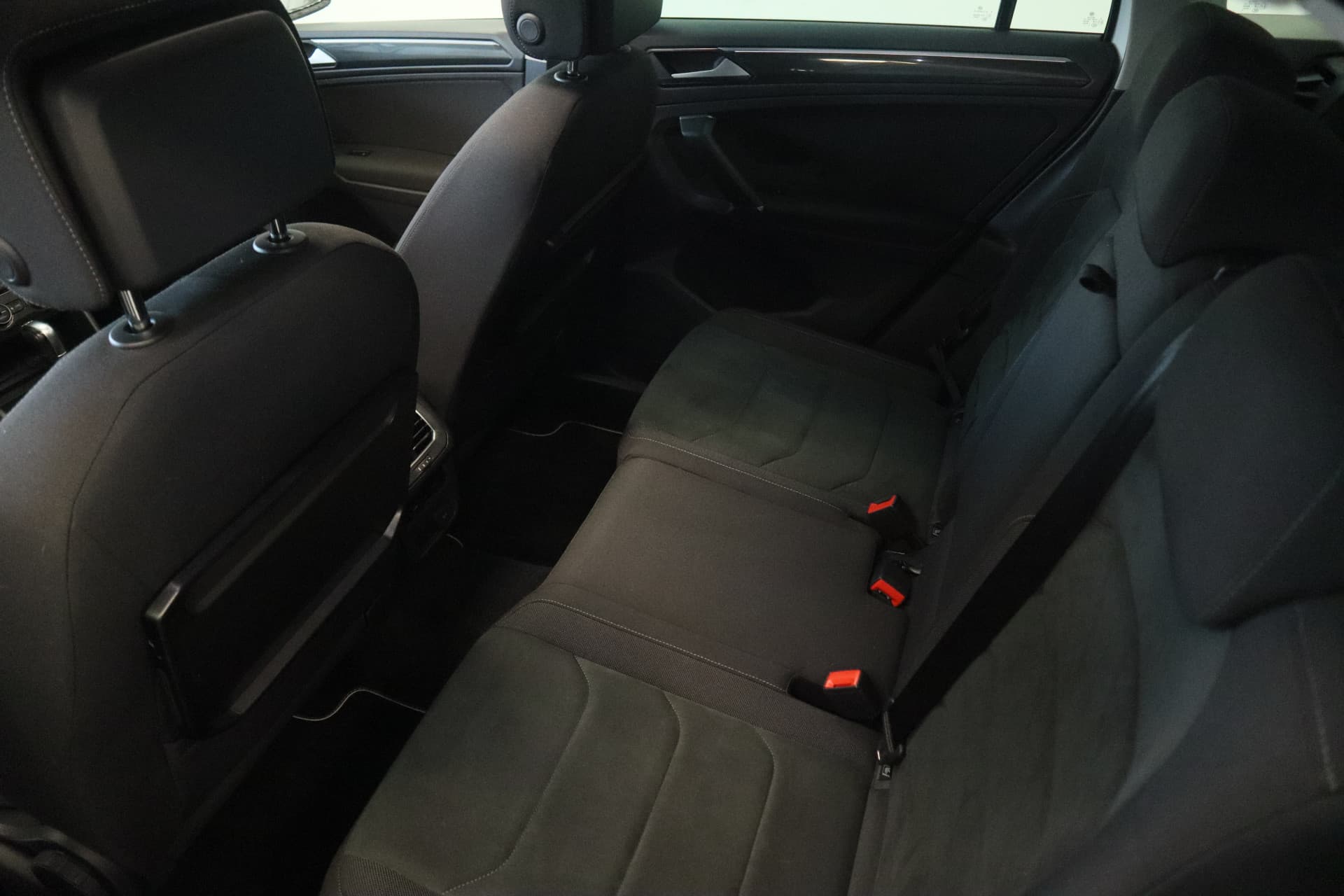 Volkswagen Tiguan 1.4 TSI ACT Connected Series thumbnail 16