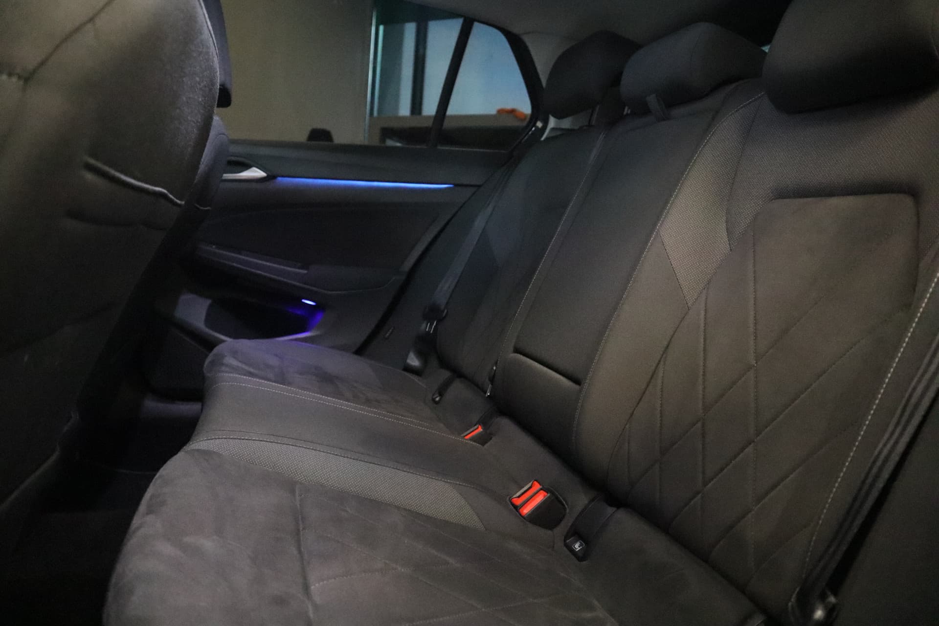 Volkswagen Golf 1.5 eTSI Style thumbnail 17