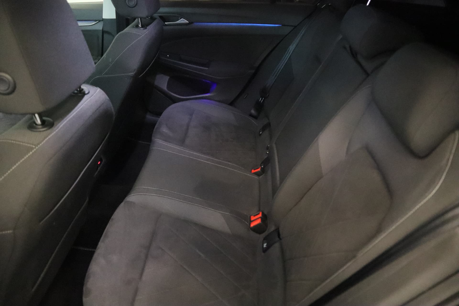 Volkswagen Golf 1.5 eTSI Style thumbnail 18