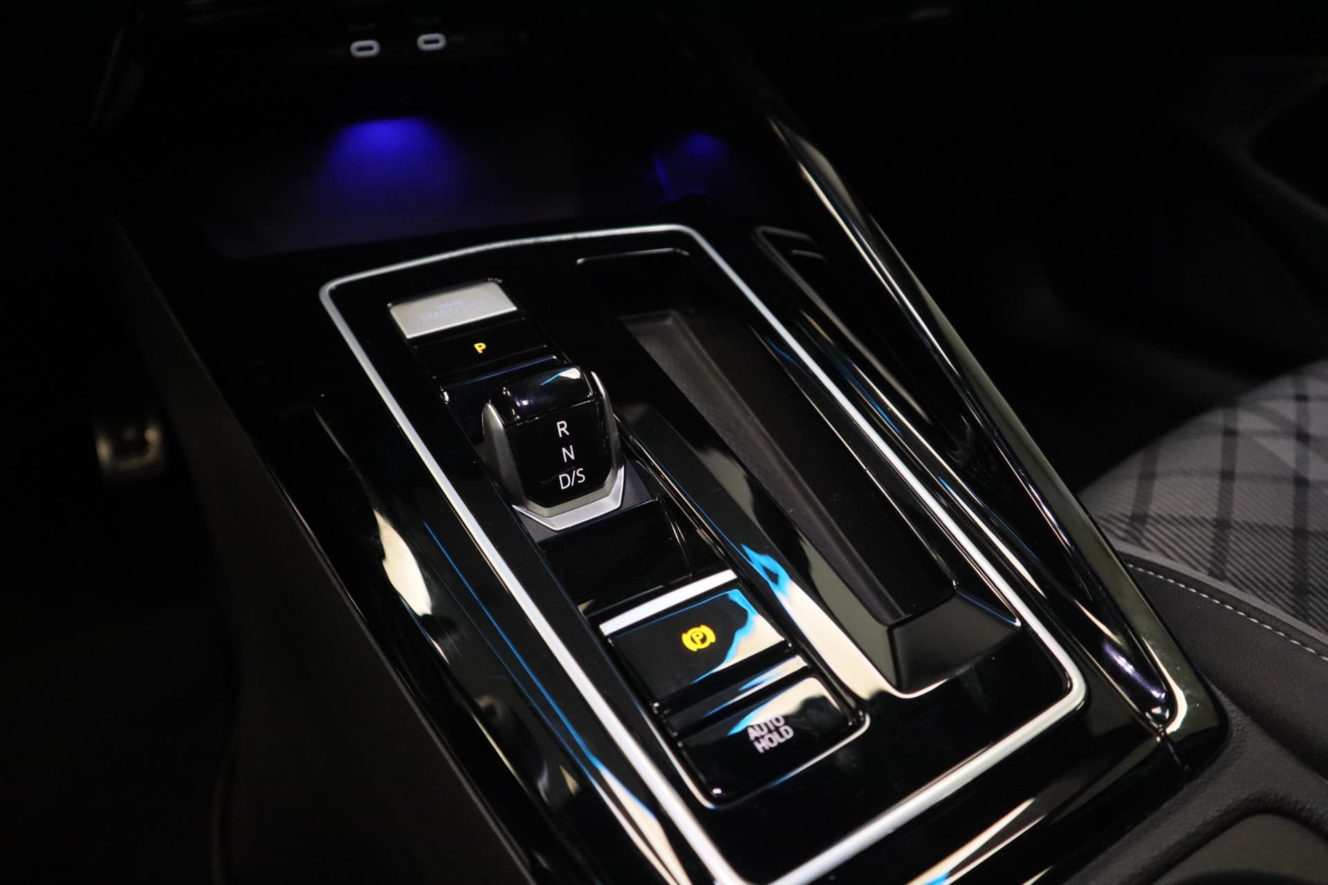 Volkswagen Golf 1.5 eTSI Style thumbnail 11