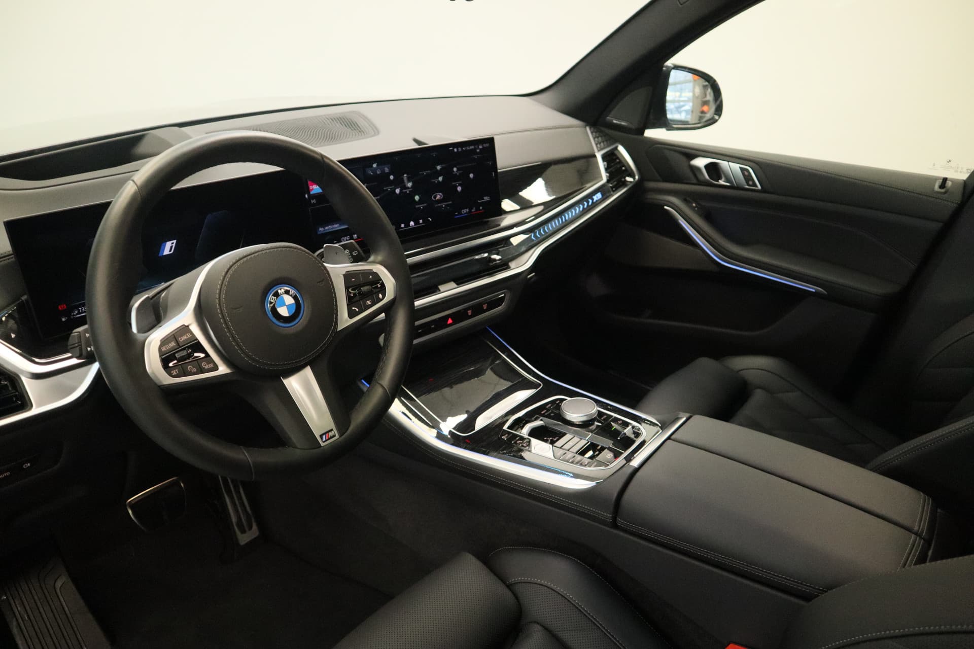 BMW X5 xDrive50e thumbnail 6