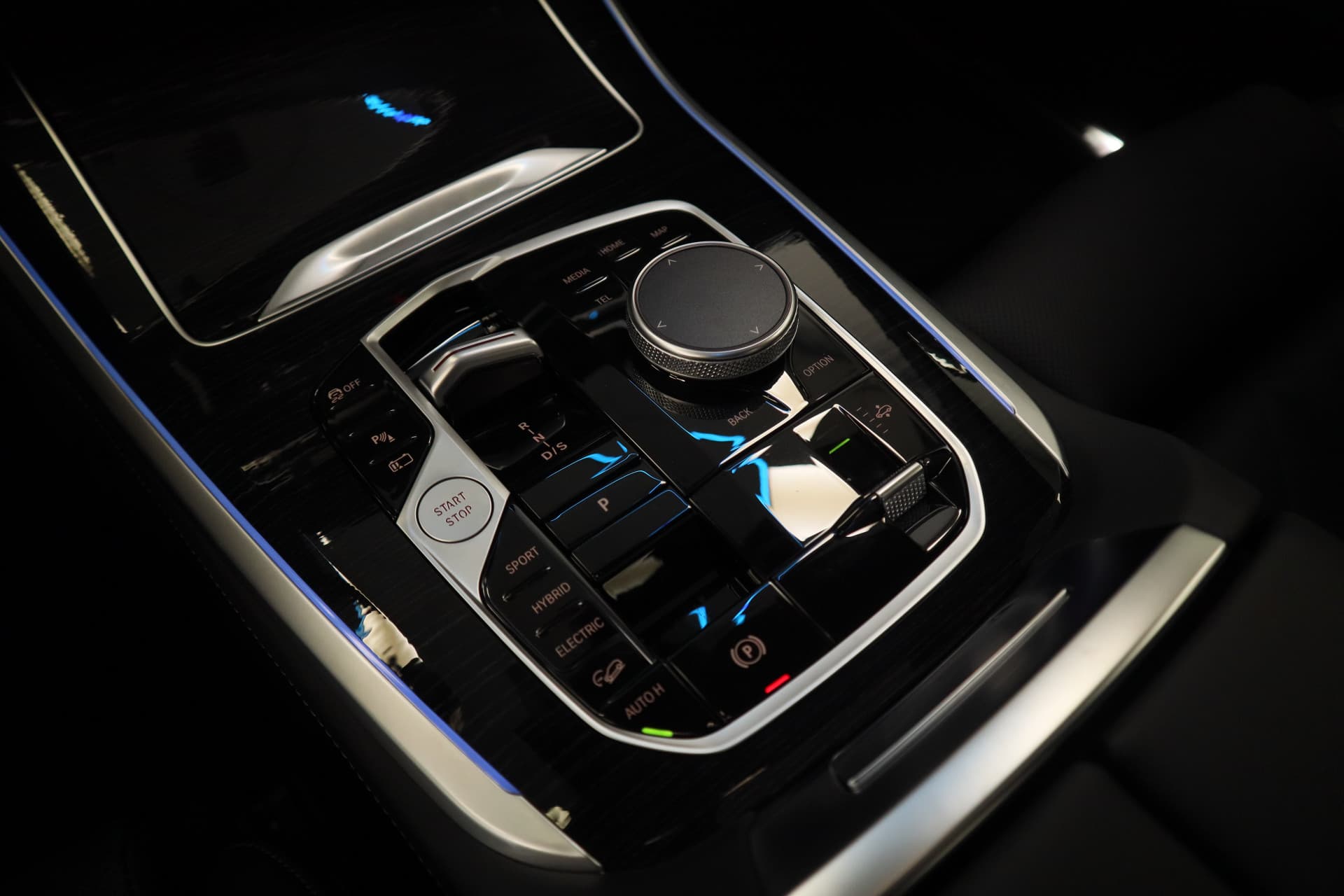 BMW X5 xDrive50e thumbnail 13