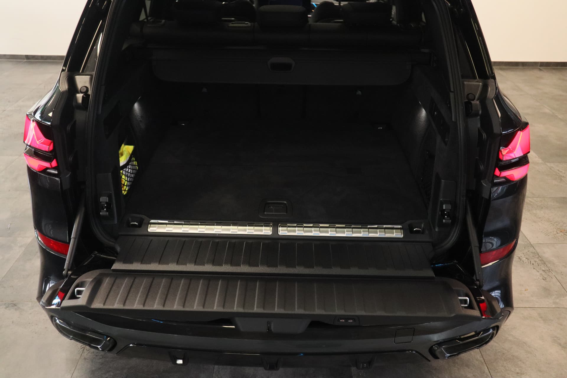 BMW X5 xDrive50e thumbnail 25