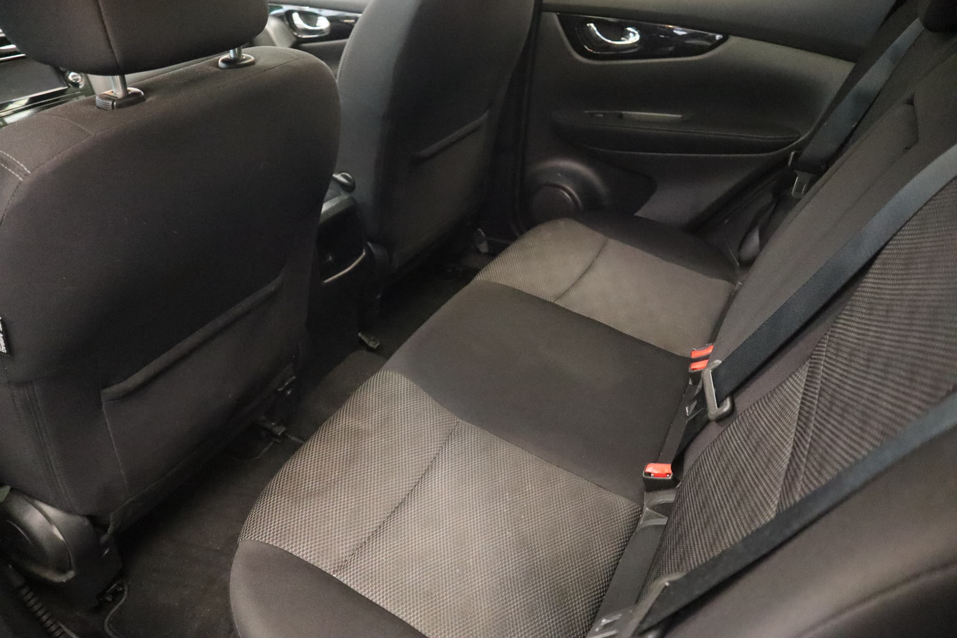 Nissan QASHQAI 1.2 N-Connecta thumbnail 18