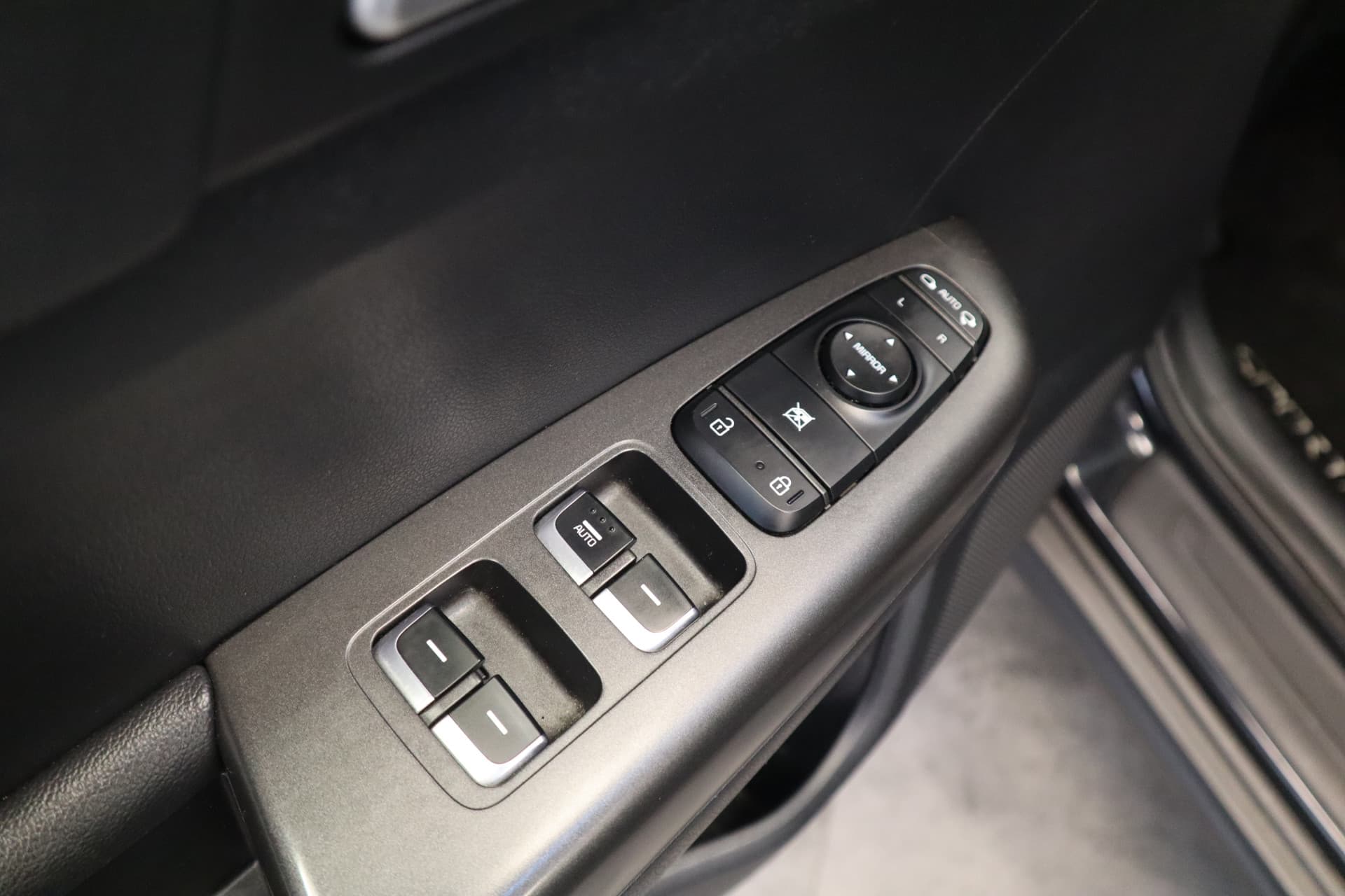 Kia Sportage 1.6 GDI DynamicLine thumbnail 17