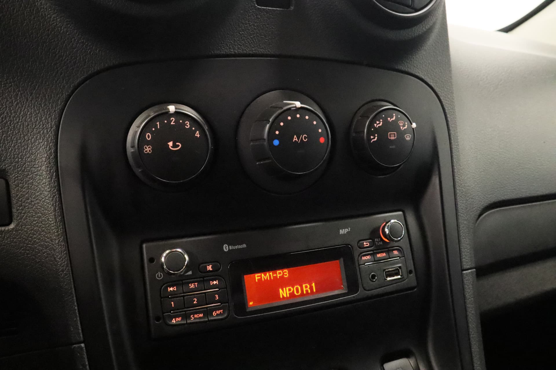 Mercedes-Benz Citan 108 CDI BlueEFFICIENCY thumbnail 9