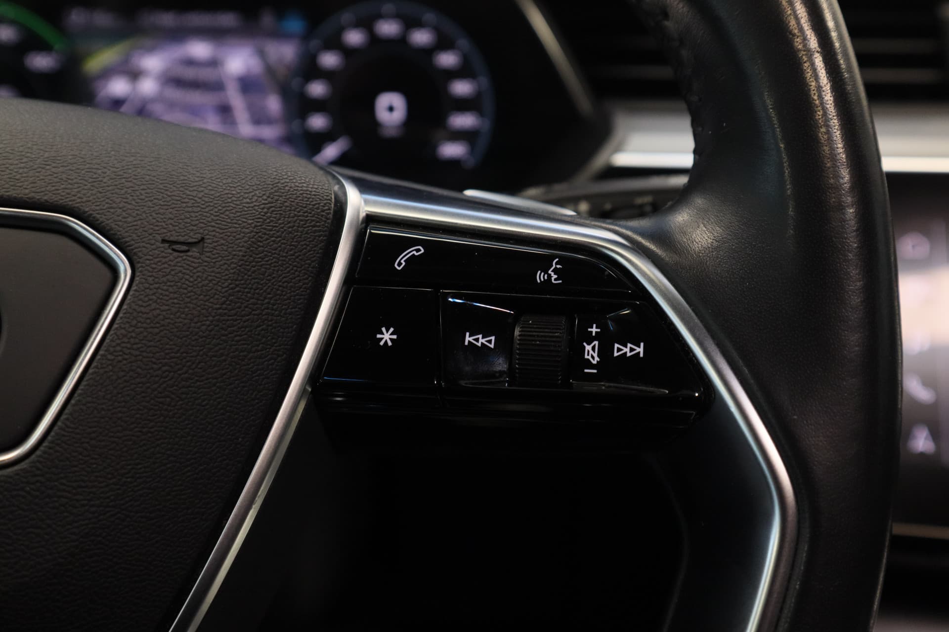 Audi E-tron e-tron 50 quattro Launch edition plus 71 kWh thumbnail 9