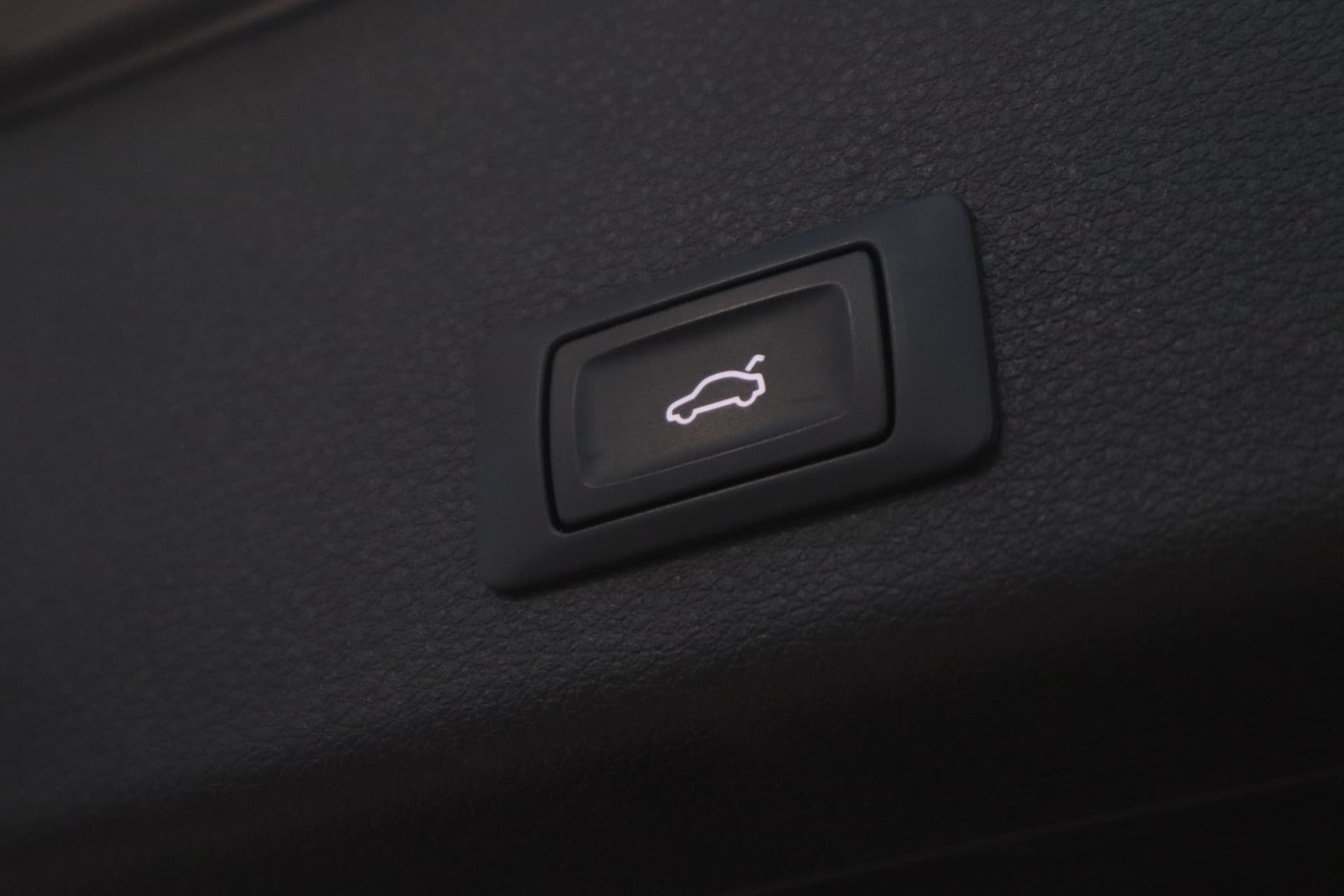 Audi E-tron e-tron 50 quattro Launch edition plus 71 kWh thumbnail 22