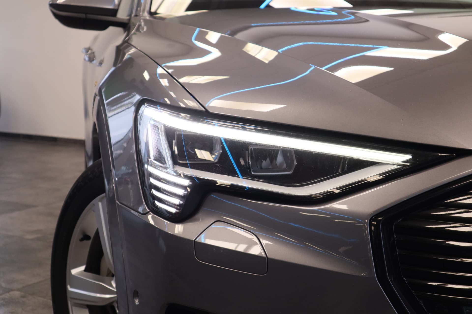 Audi E-tron e-tron 50 quattro Launch edition plus 71 kWh thumbnail 26