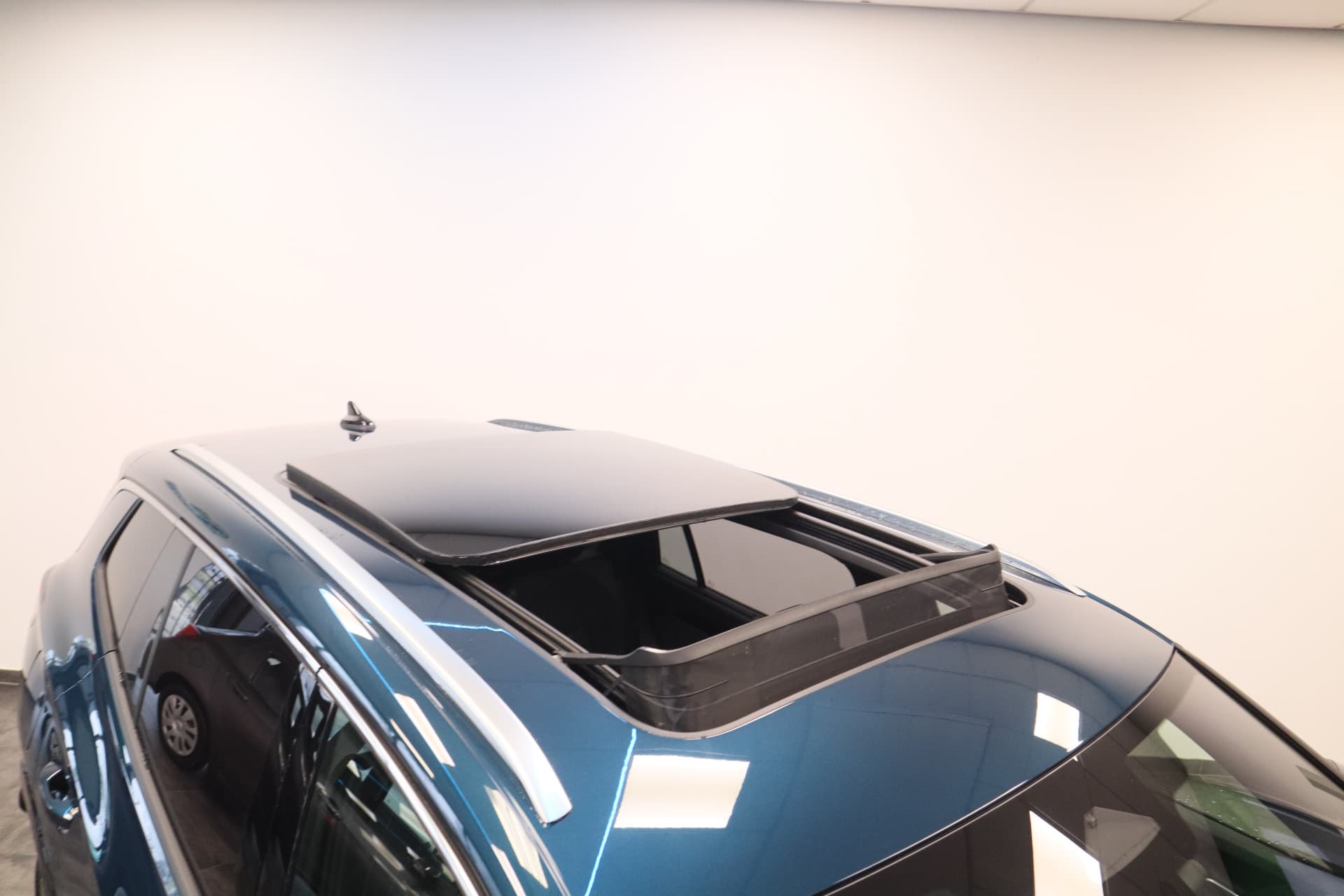 Volkswagen Tayron 1.5 eHybrid R-Line Edition thumbnail 28