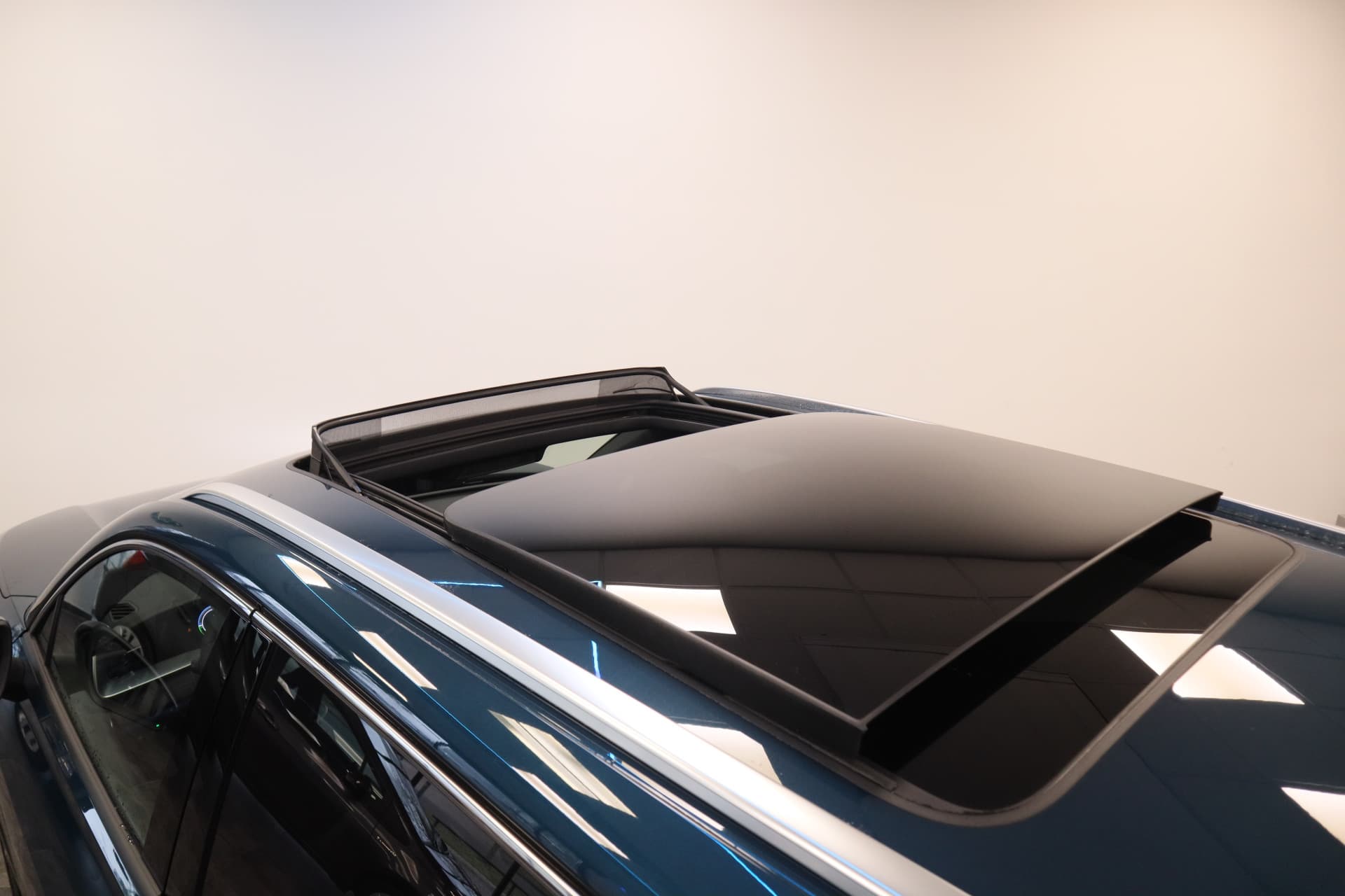 Volkswagen Tayron 1.5 eHybrid R-Line Edition thumbnail 29