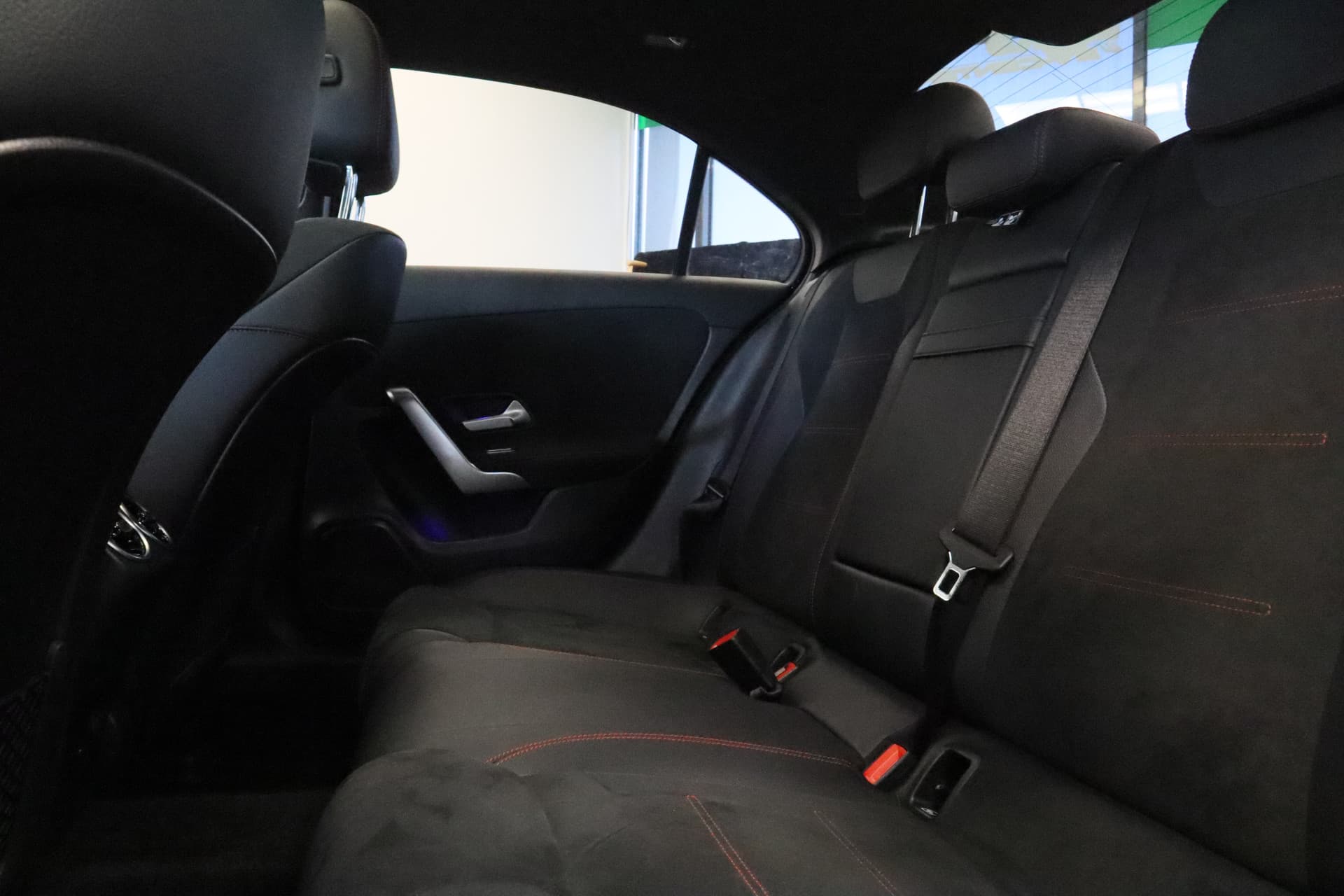 Mercedes-Benz A-Klasse 250 e Premium Plus thumbnail 20