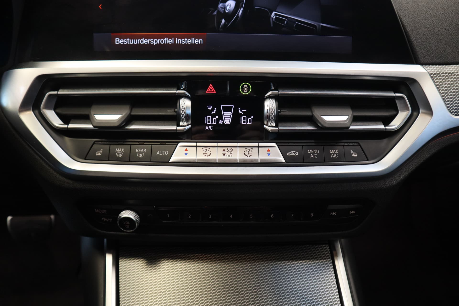 BMW 3 Serie Touring 320i M-Sport Business Edition thumbnail 13