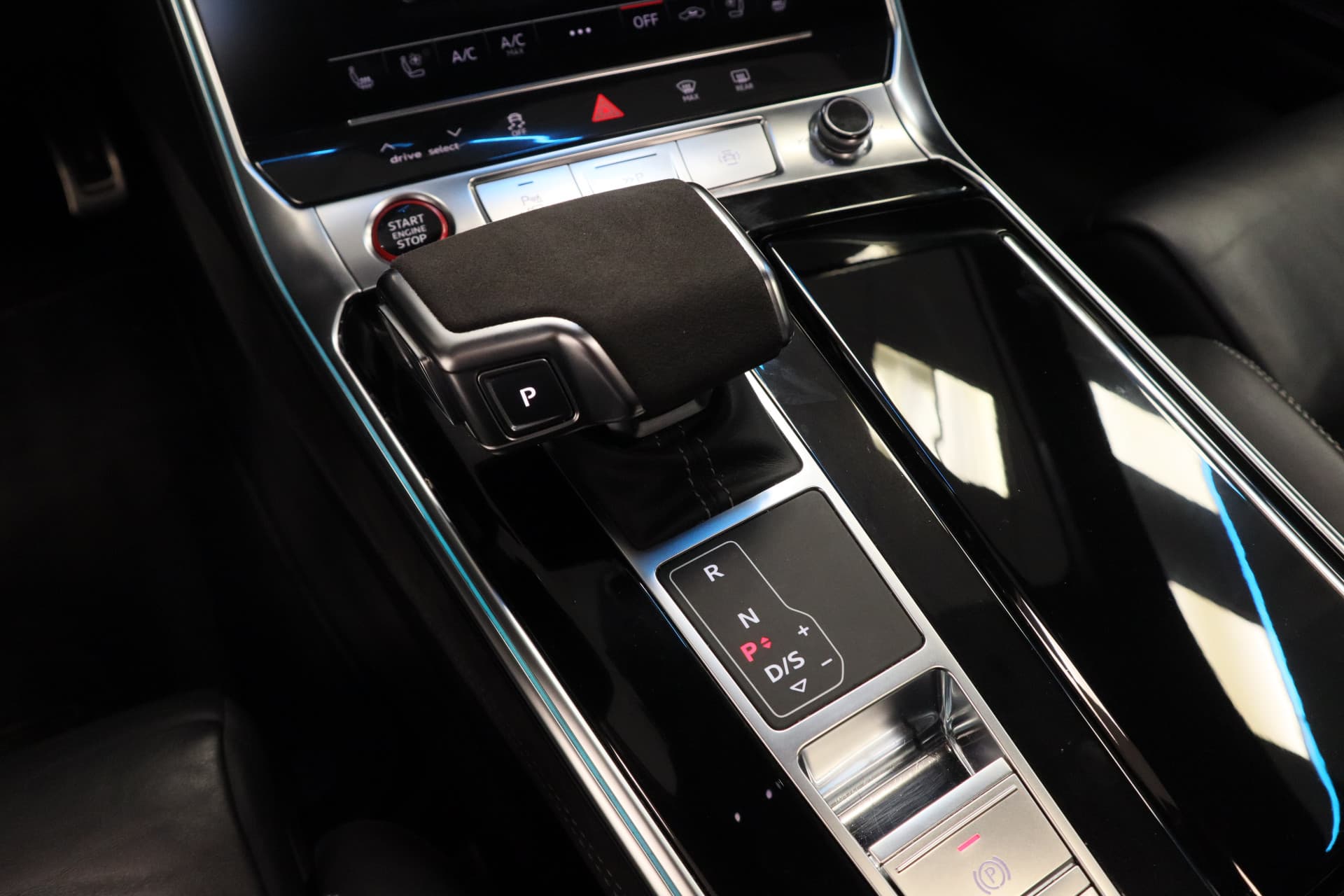 Audi RS6 A6 Avant TFSI Quattro thumbnail 16