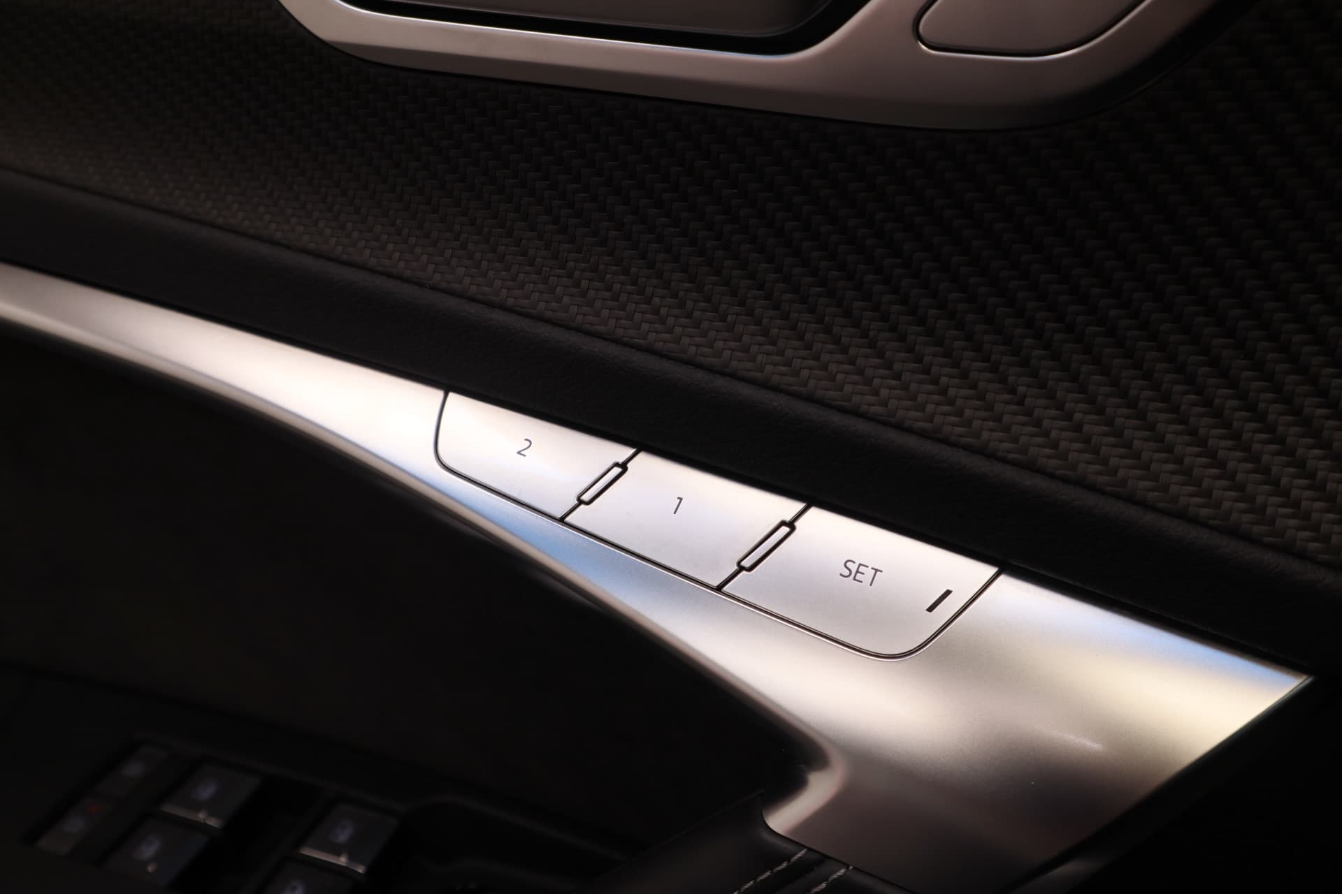 Audi RS6 A6 Avant TFSI Quattro thumbnail 26