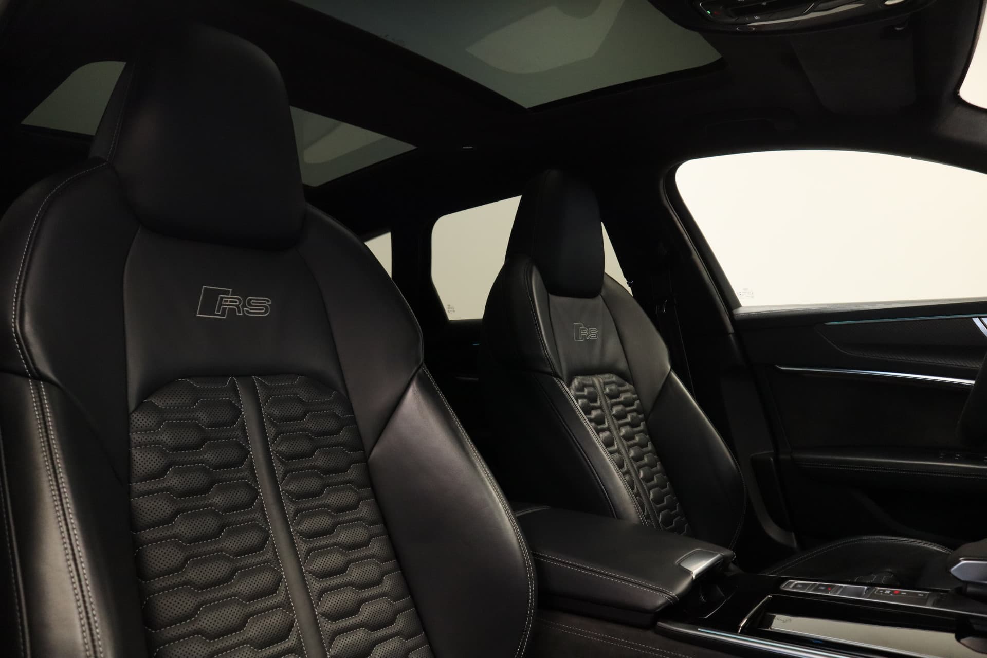 Audi RS6 A6 Avant TFSI Quattro thumbnail 28