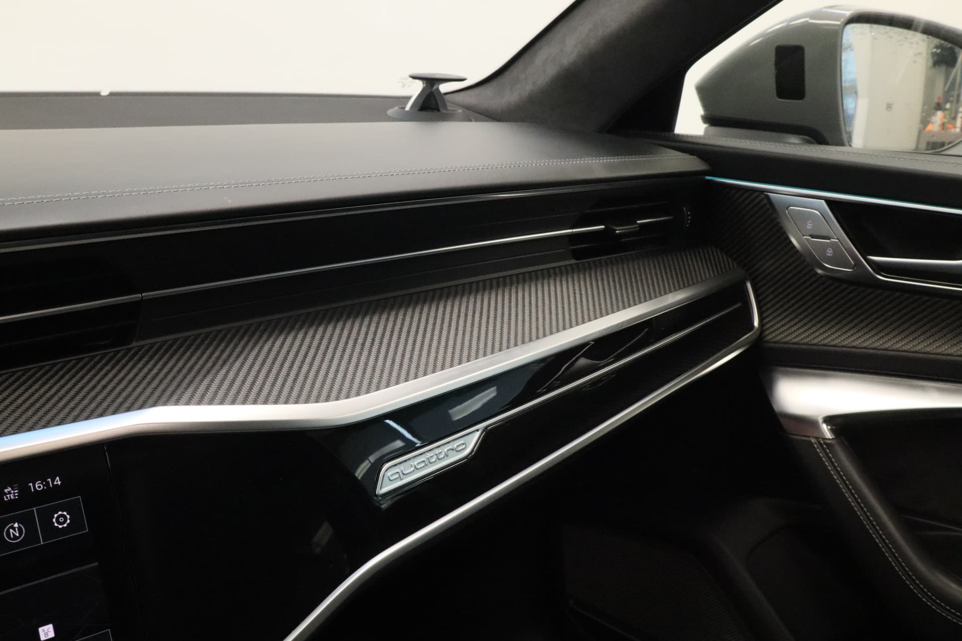 Audi RS6 A6 Avant TFSI Quattro thumbnail 41