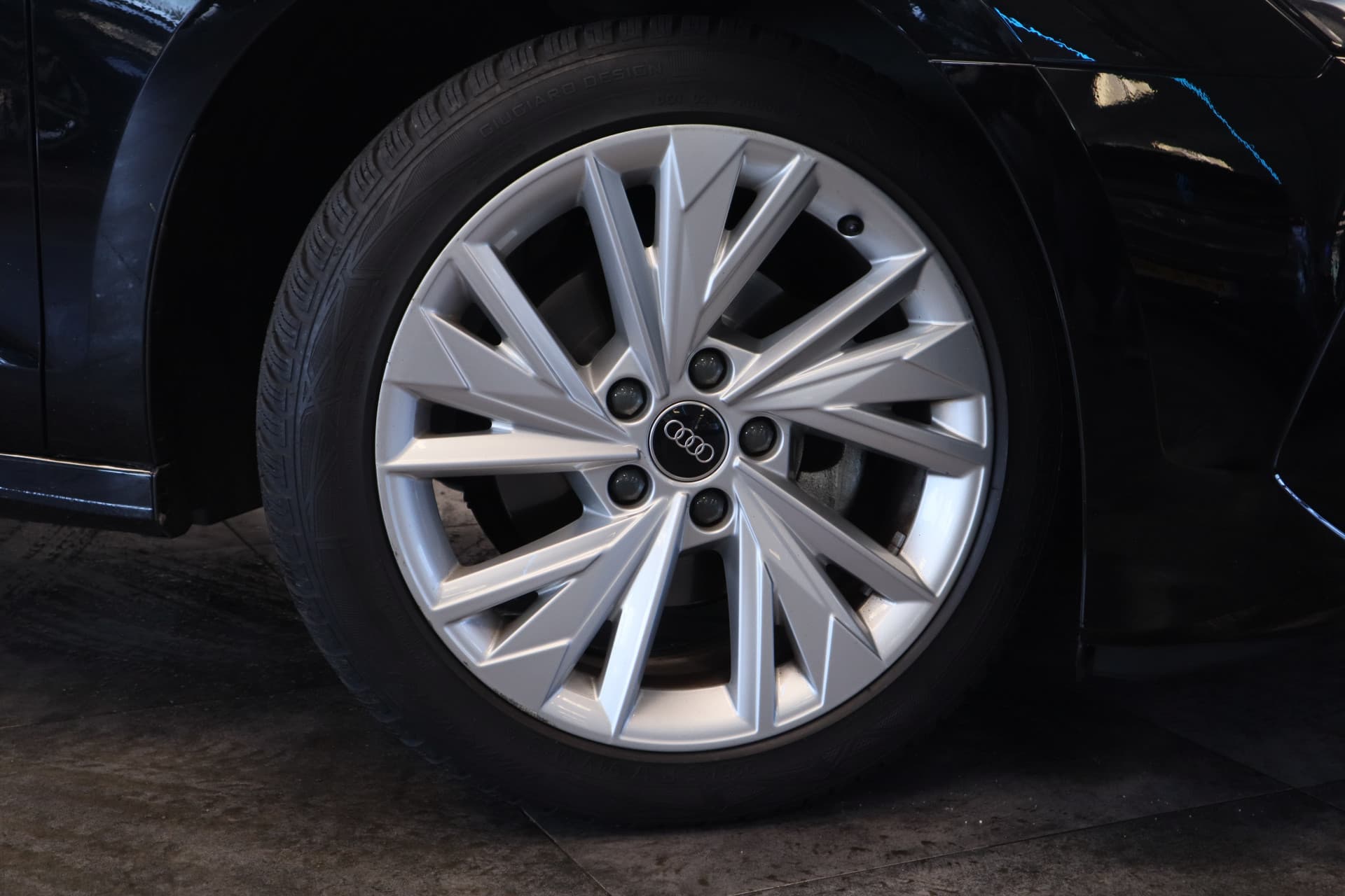 Audi A3 Sportback 30 TFSI Advanced edition thumbnail 4