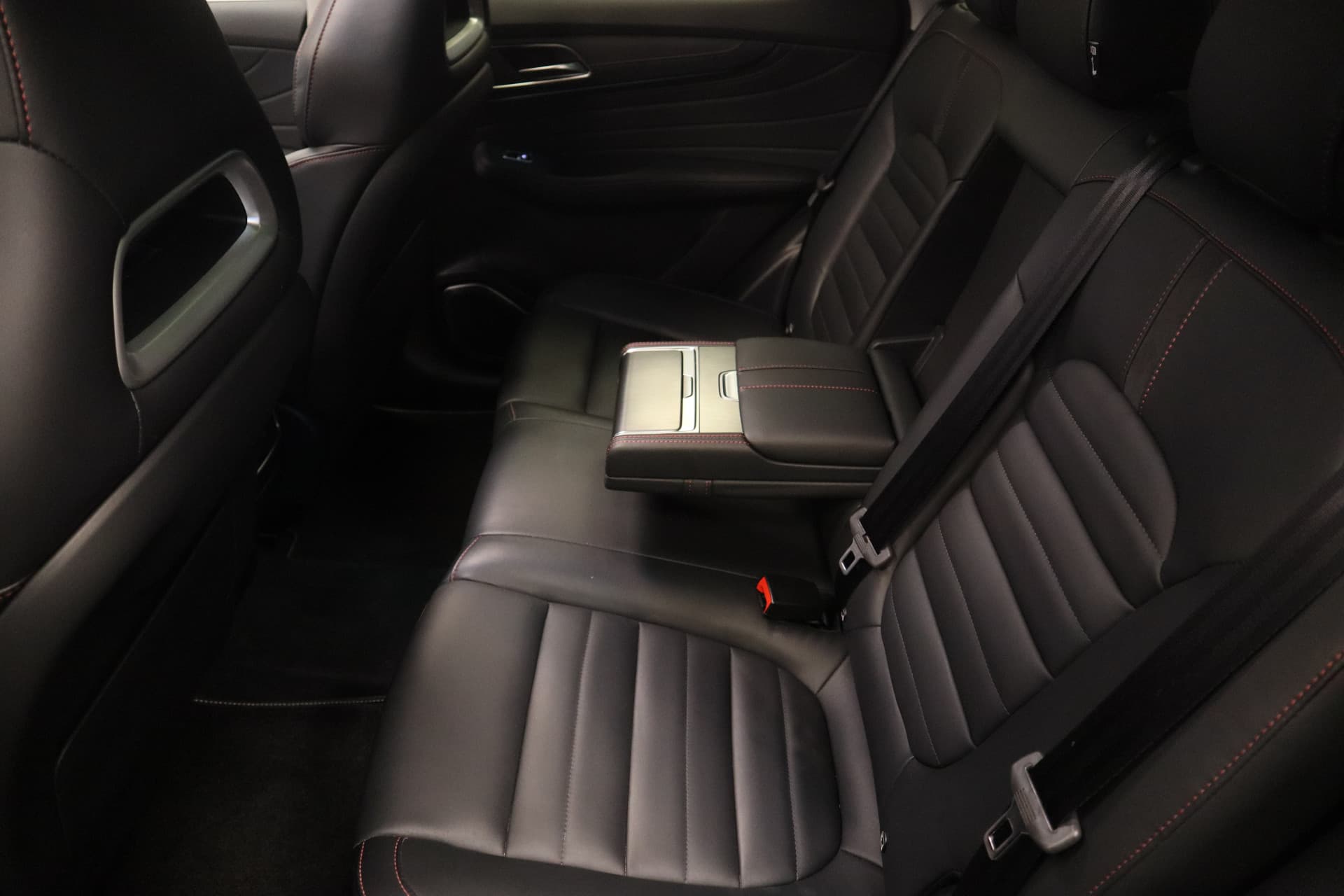 MG EHS 1.5 TGDI Luxury thumbnail 18