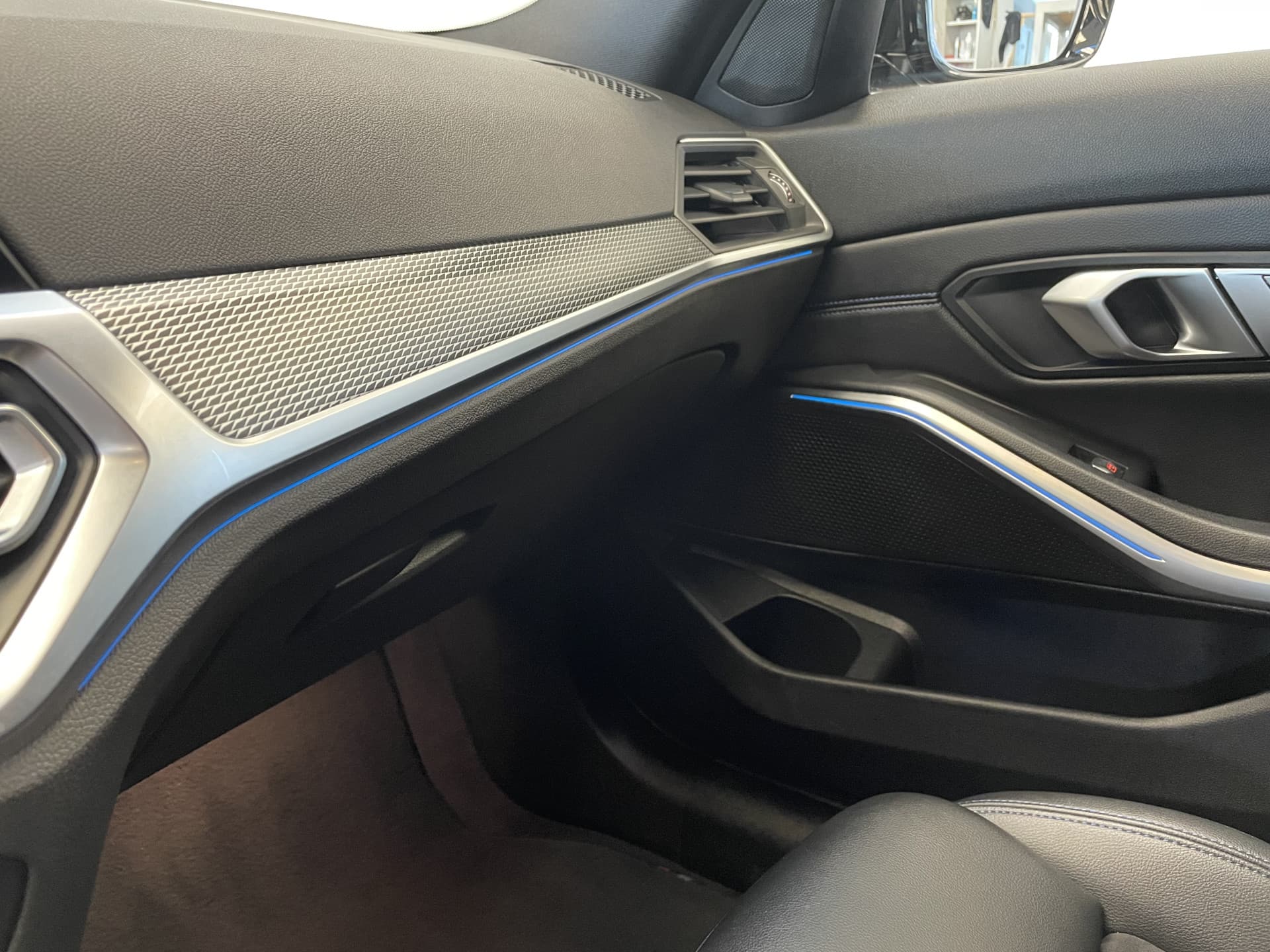 BMW 3 Serie 320e High Executive thumbnail 17