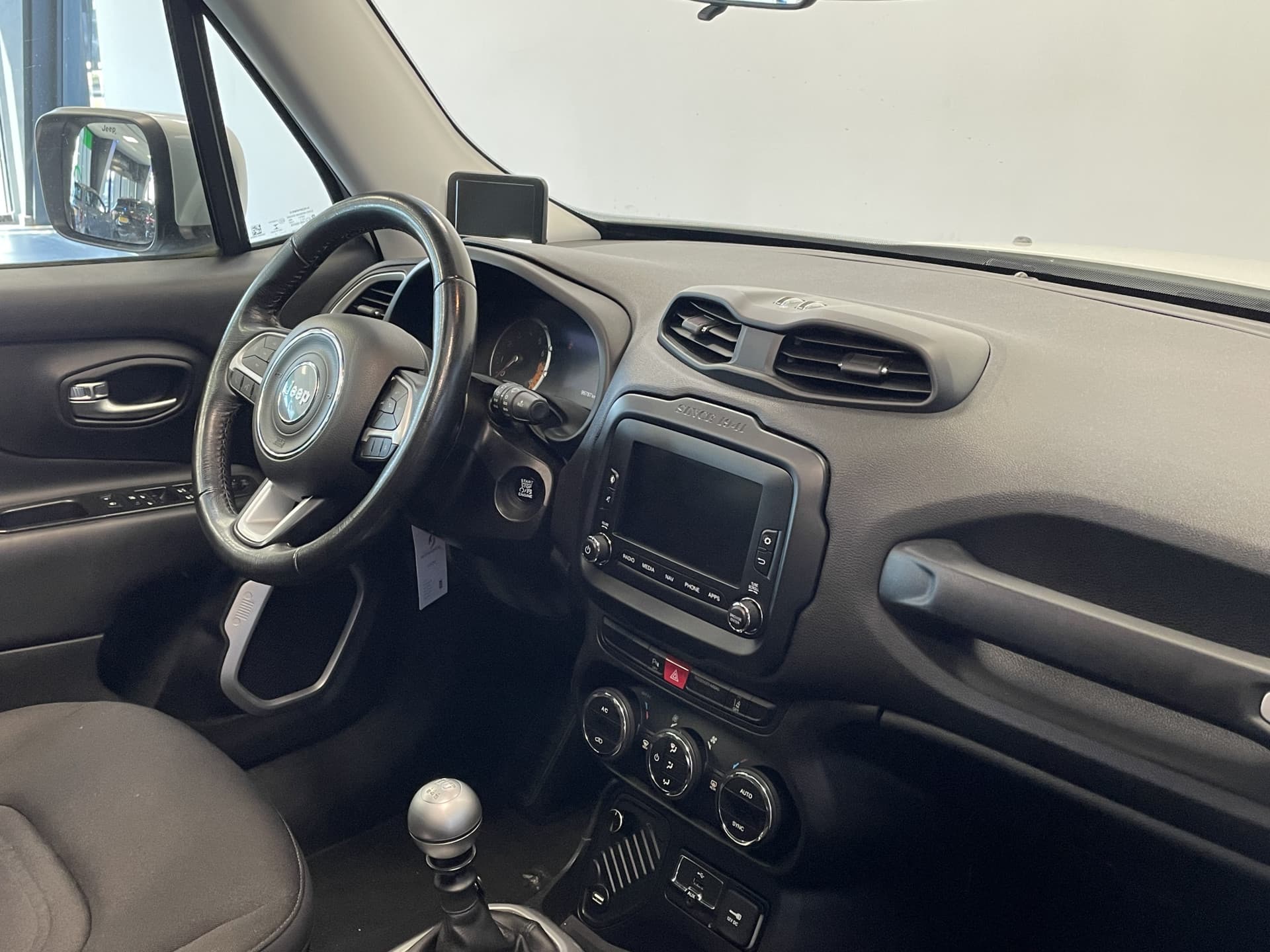 Jeep Renegade 1.4 MultiAir Limited thumbnail 7