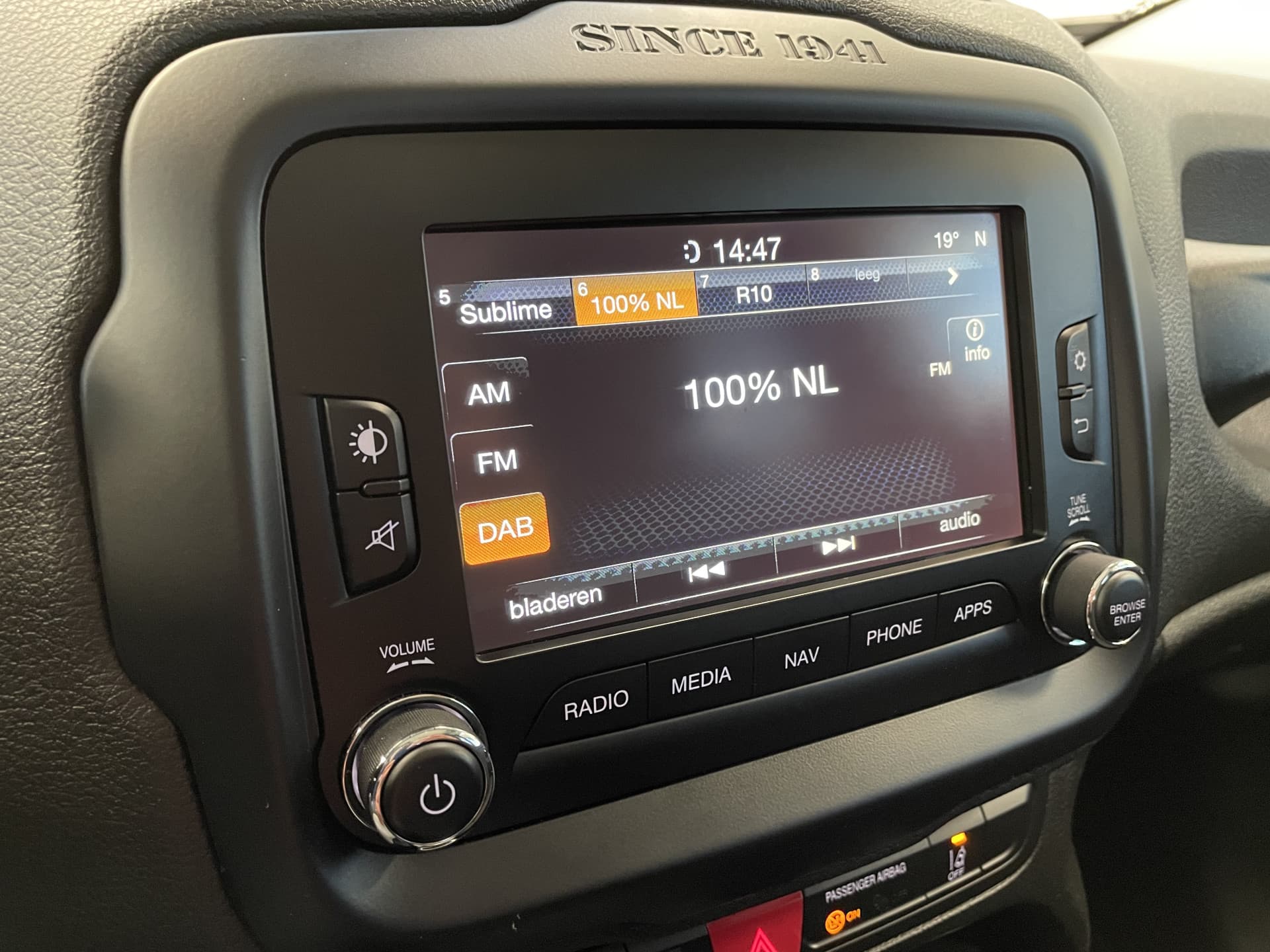 Jeep Renegade 1.4 MultiAir Limited thumbnail 12