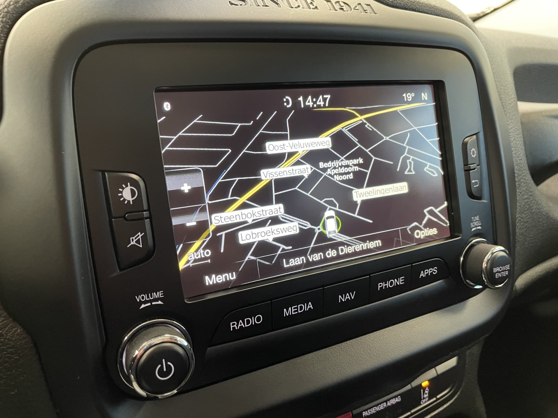 Jeep Renegade 1.4 MultiAir Limited thumbnail 14