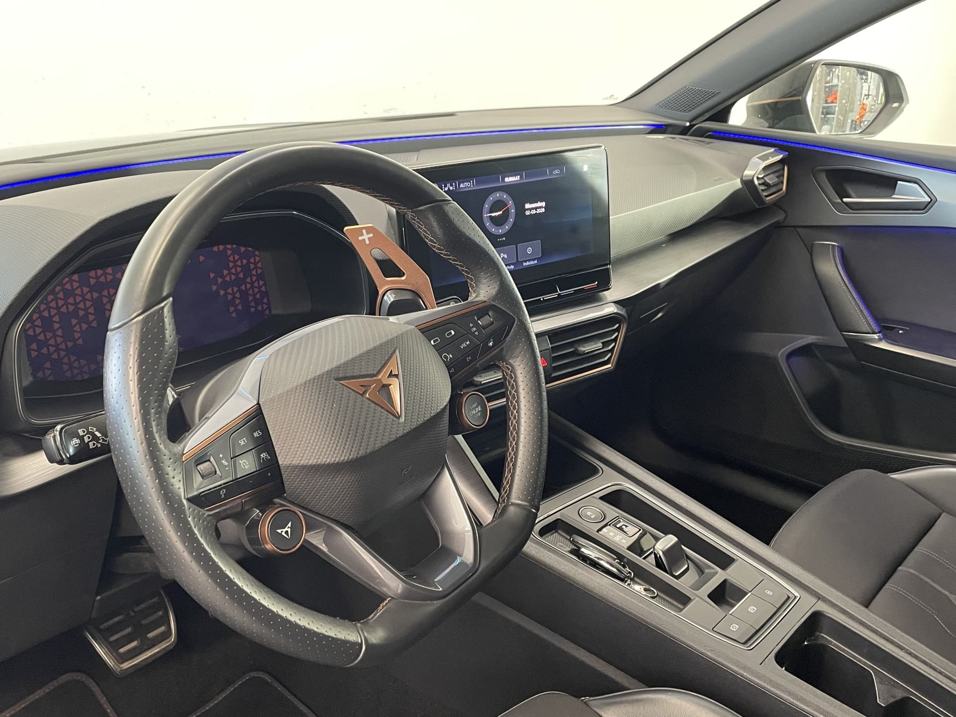 CUPRA Leon 1.4 e-Hybrid VZ Business thumbnail 5