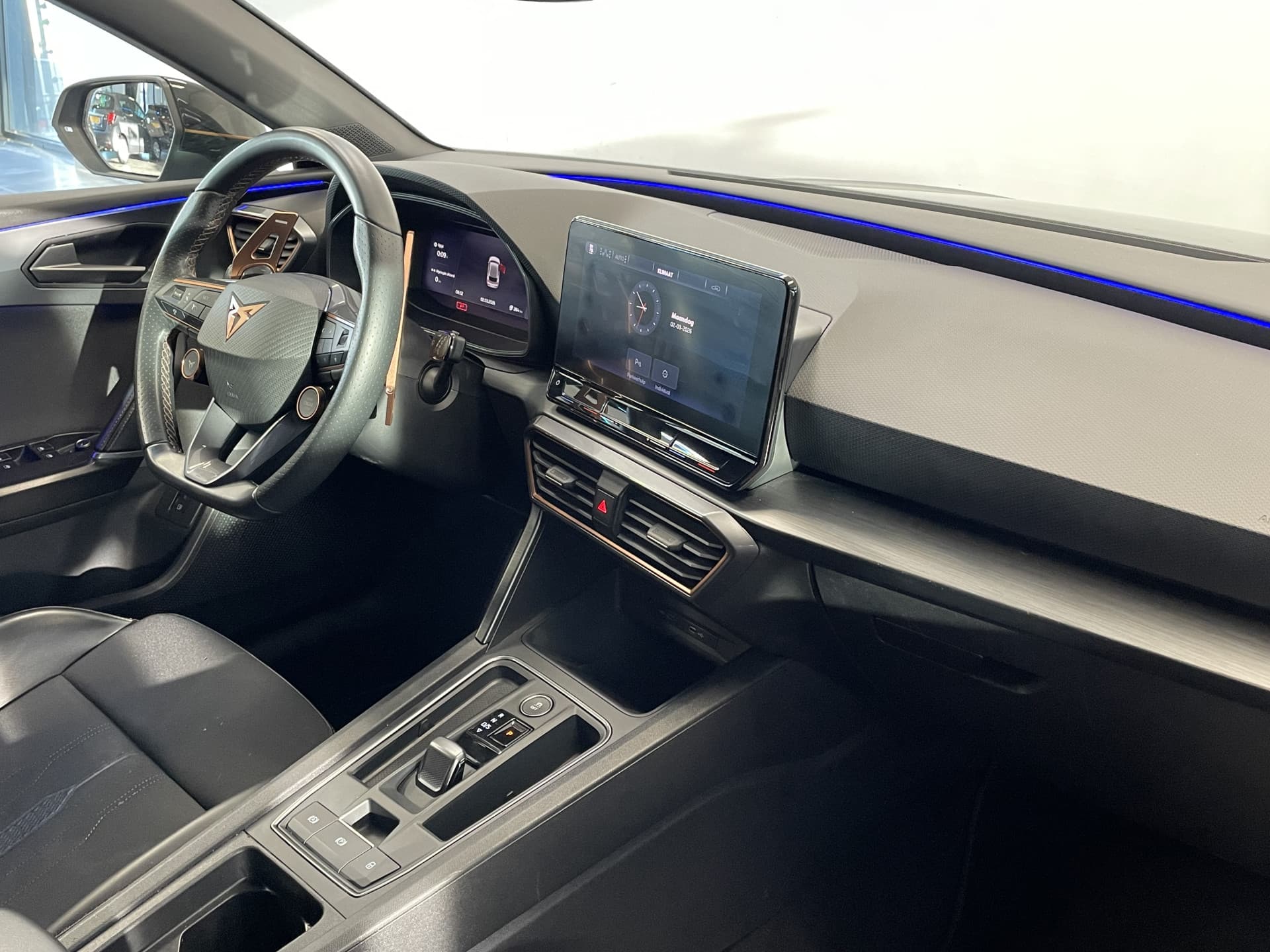 CUPRA Leon 1.4 e-Hybrid VZ Business thumbnail 6