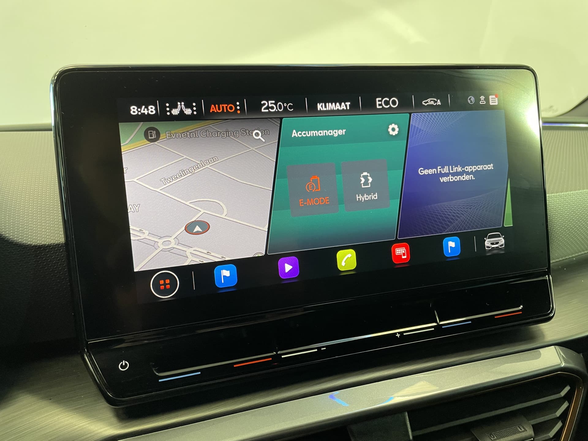 CUPRA Leon 1.4 e-Hybrid VZ Business thumbnail 15