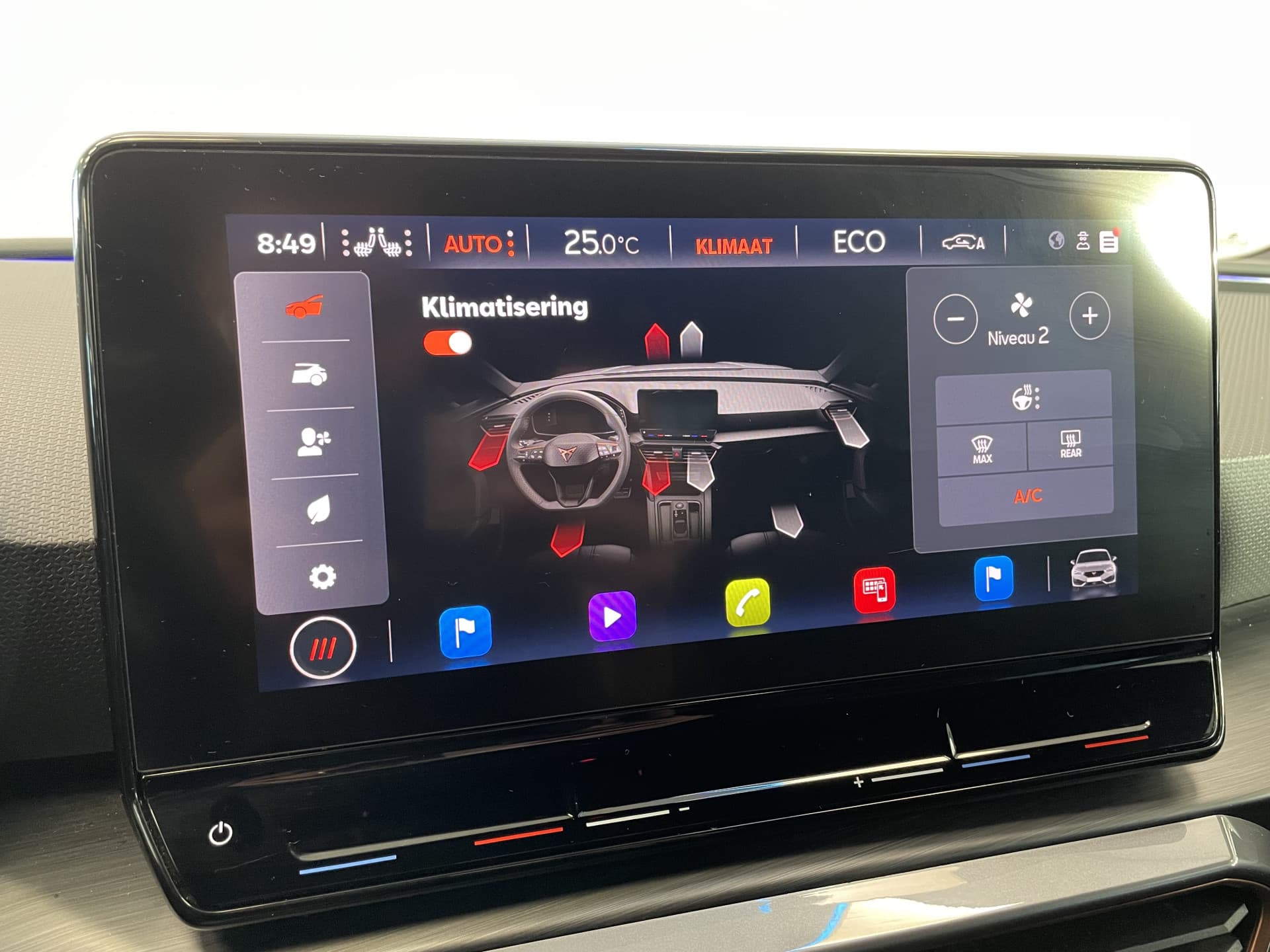 CUPRA Leon 1.4 e-Hybrid VZ Business thumbnail 16