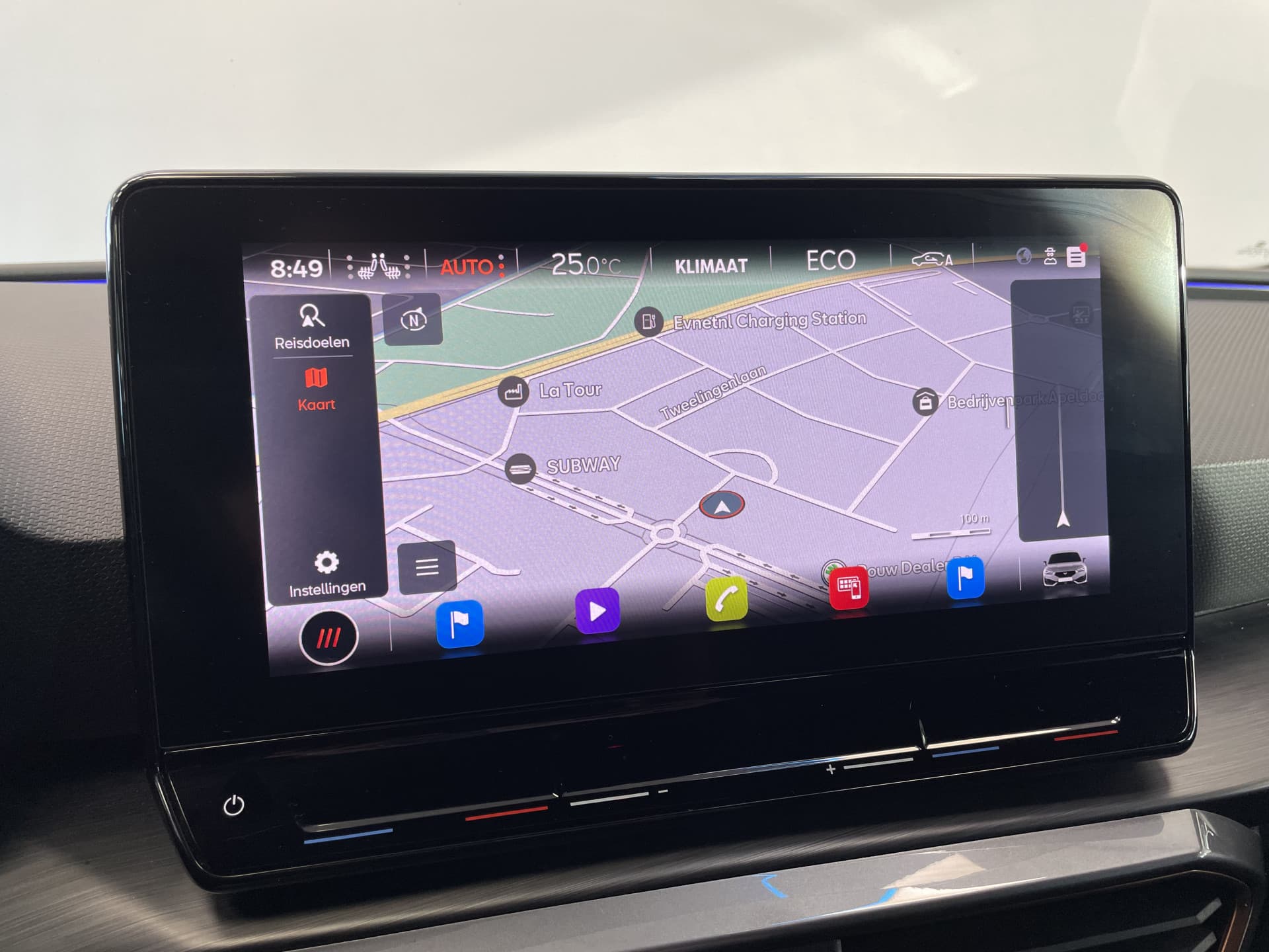 CUPRA Leon 1.4 e-Hybrid VZ Business thumbnail 17