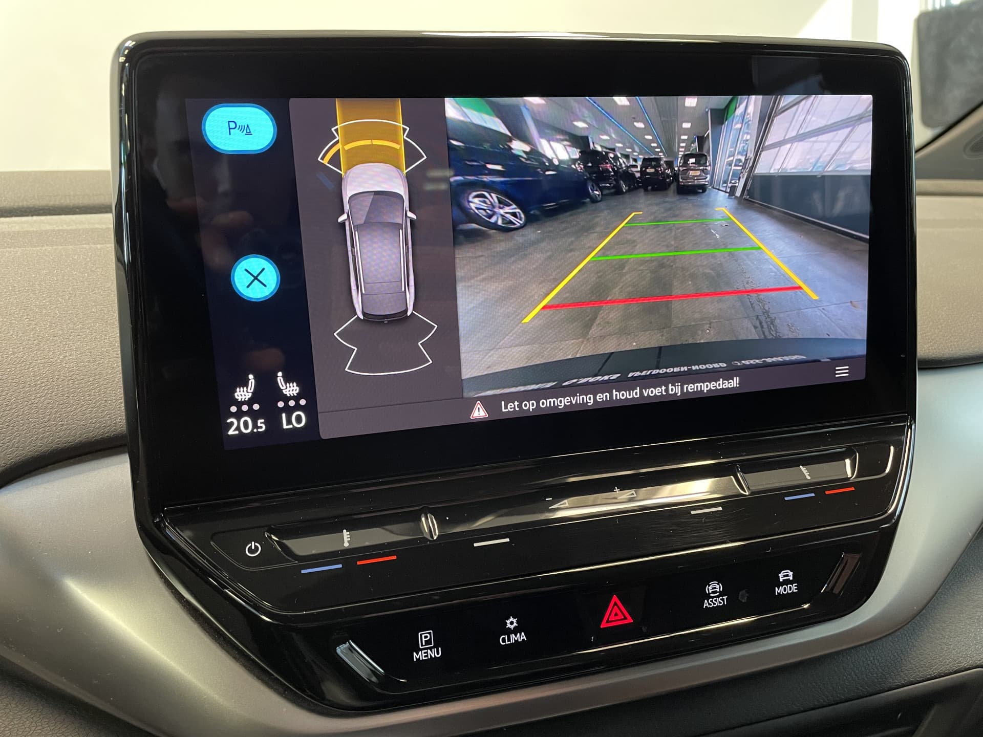 Volkswagen ID.4 First 77 kWh thumbnail 18