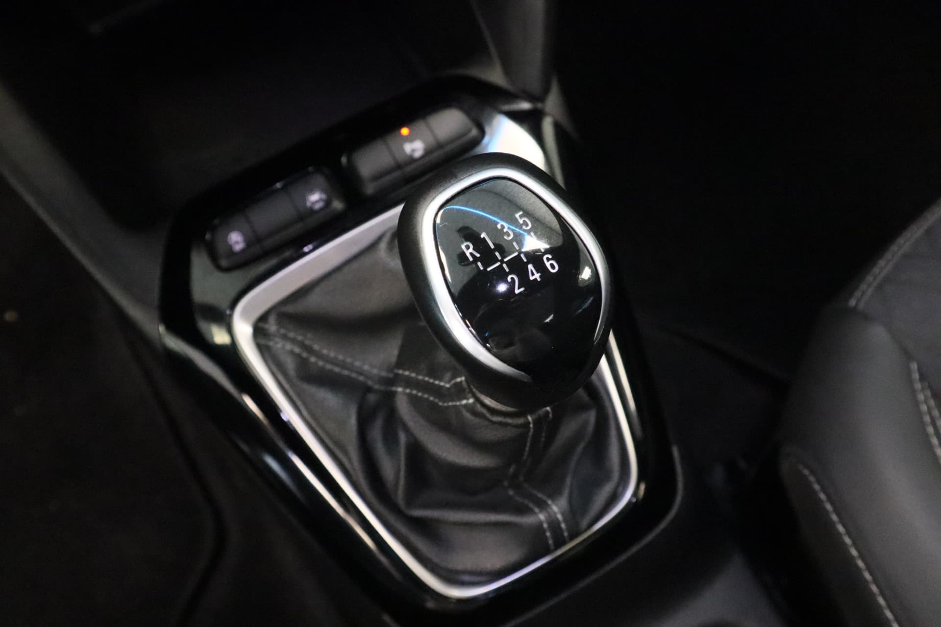 Opel Corsa 1.2 Level 3 thumbnail 12