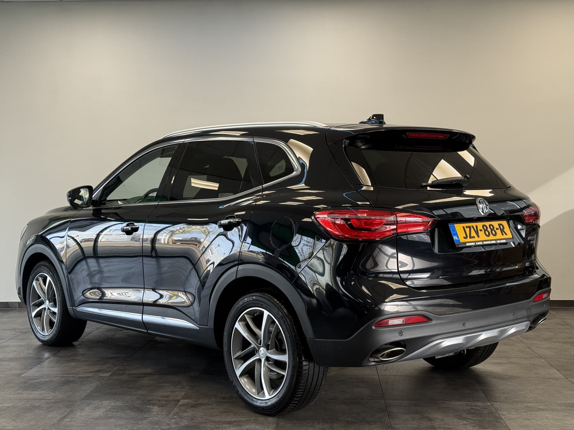 MG EHS 1.5 TGDI Luxury thumbnail 4